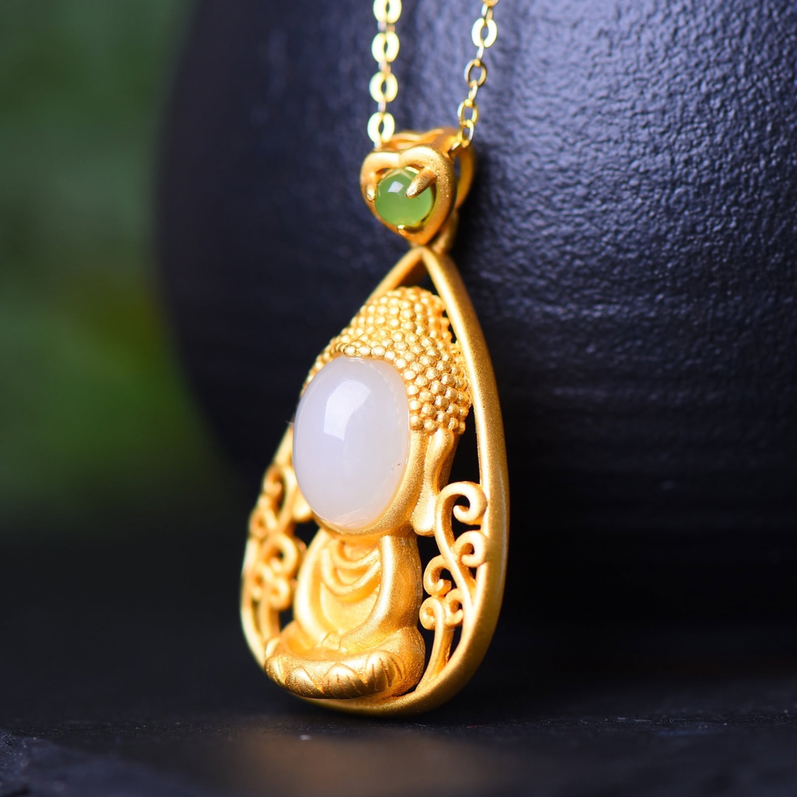 An Exquisite Sterling Silver-Gold Plated Inlaid White Jade Pendant - 3