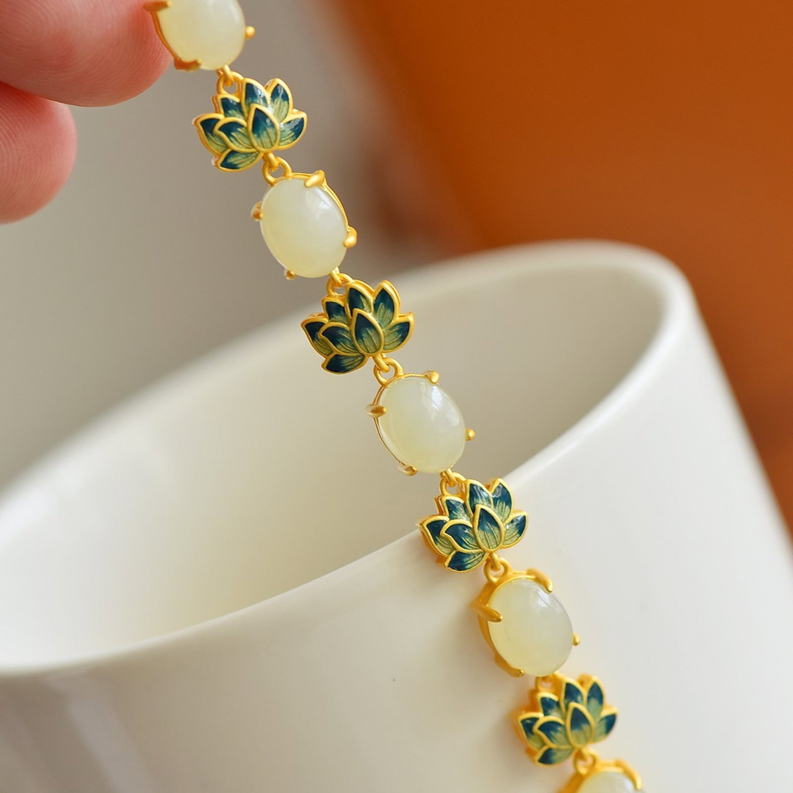 An Exquisite Sterling Silver-Gold Plated Inlaid White Jade Enamel Bracelet - 5
