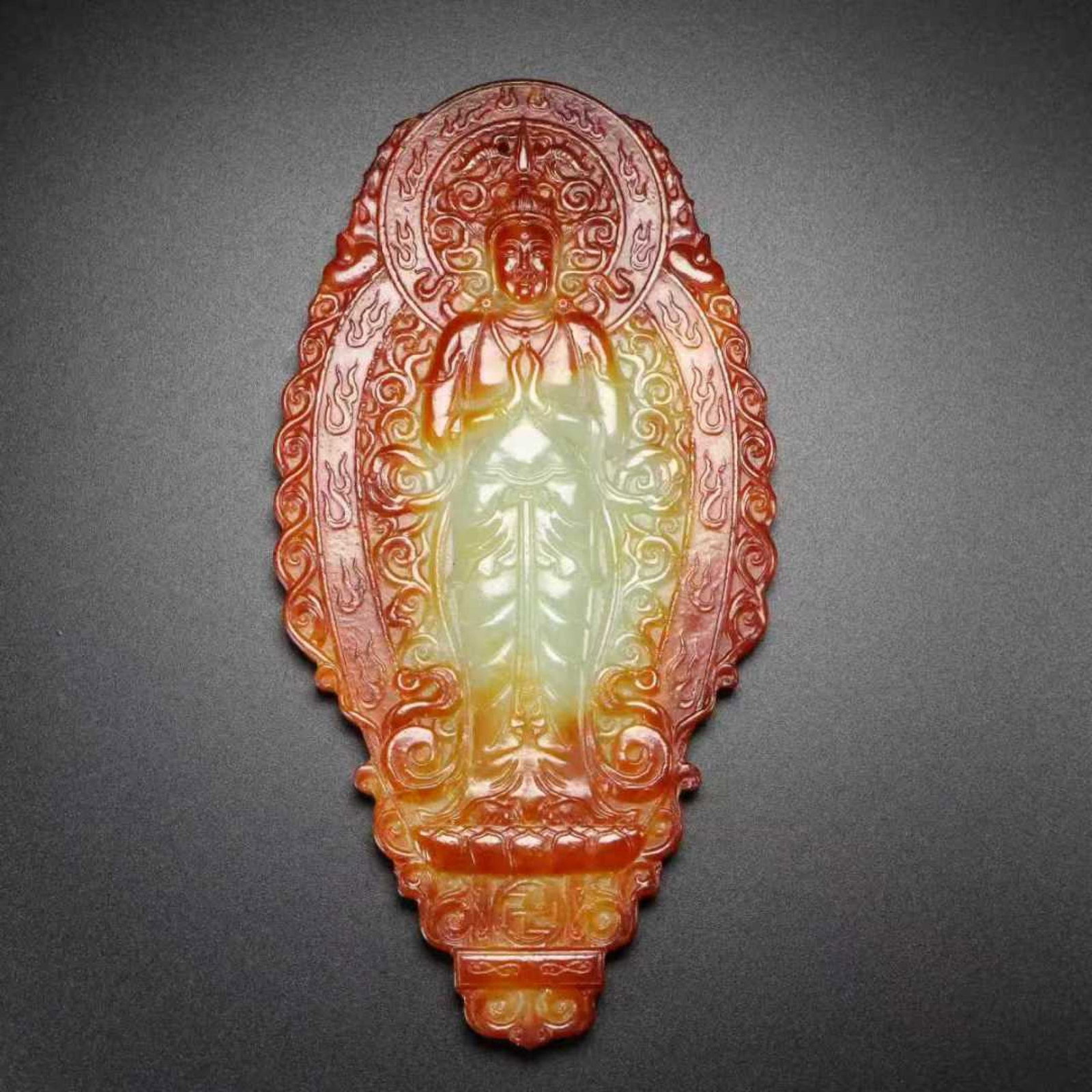 An Exquisite White Jade Buddha Statue Pattern Pendant - 7