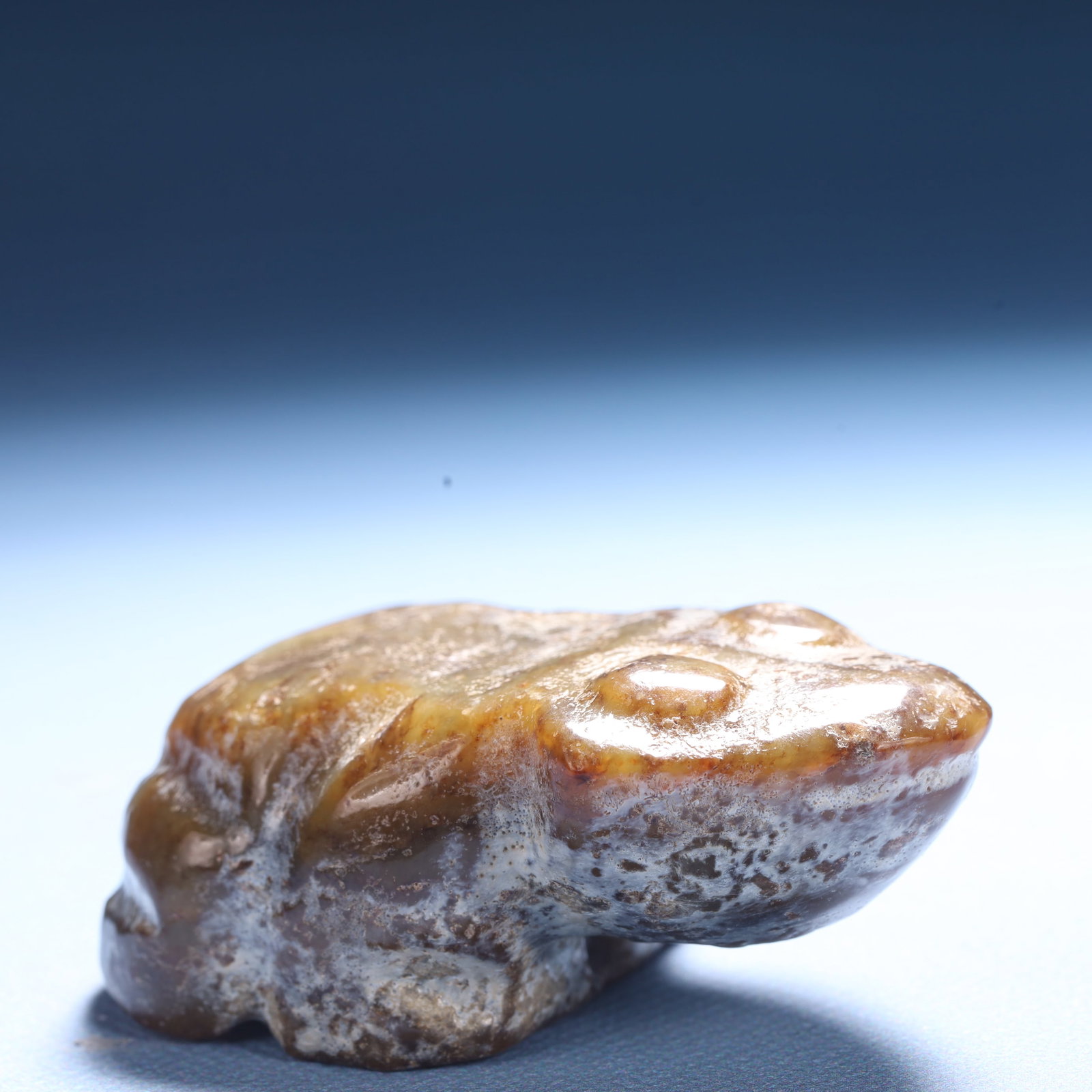 An Archaic Hongshan Culture Yellow Jade Frog Ornament - 2