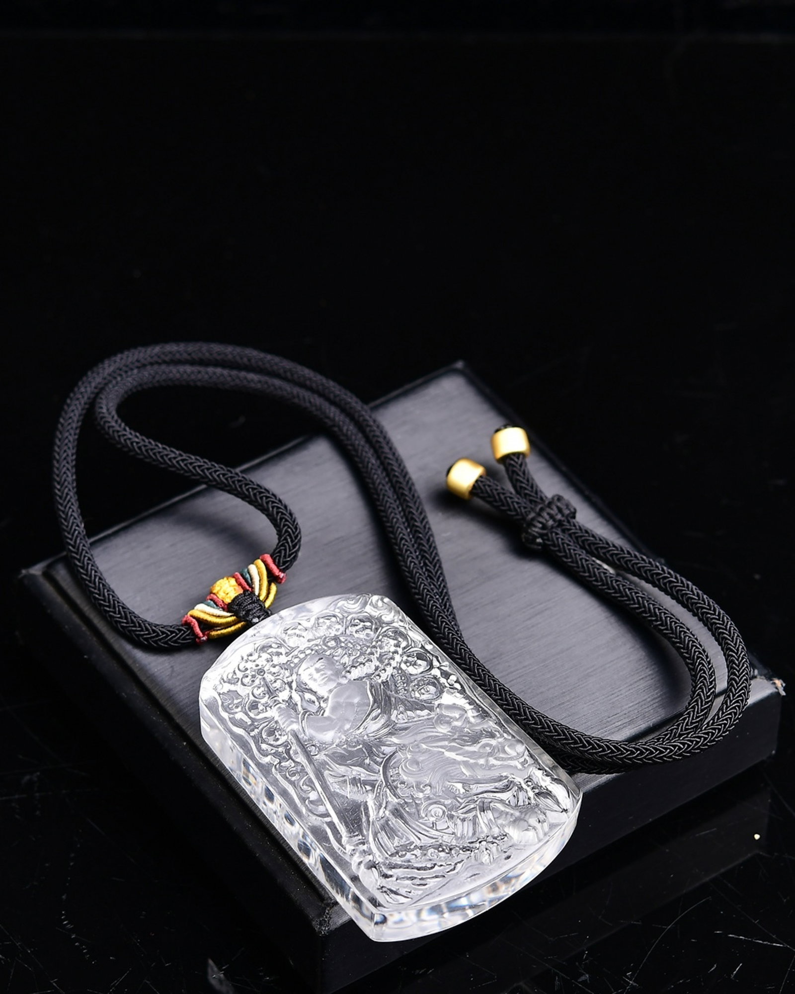 An Exquisite Crystal Statue of Kshitigarbha Bodhisattva Pattern Pendant - 6