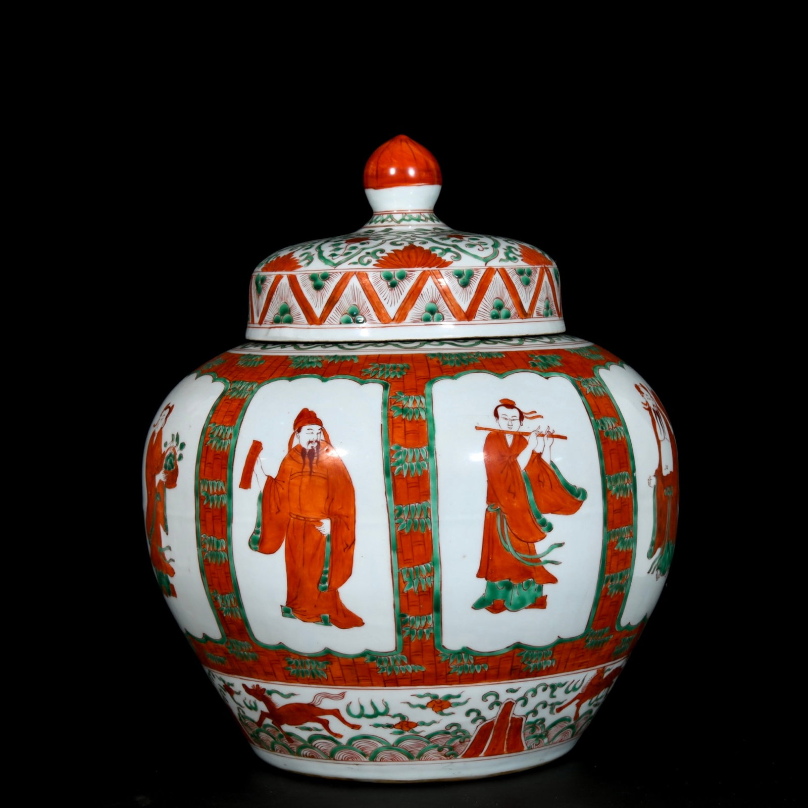 A Rare Red Green Color Figure Pattern Cover Jar - 5
