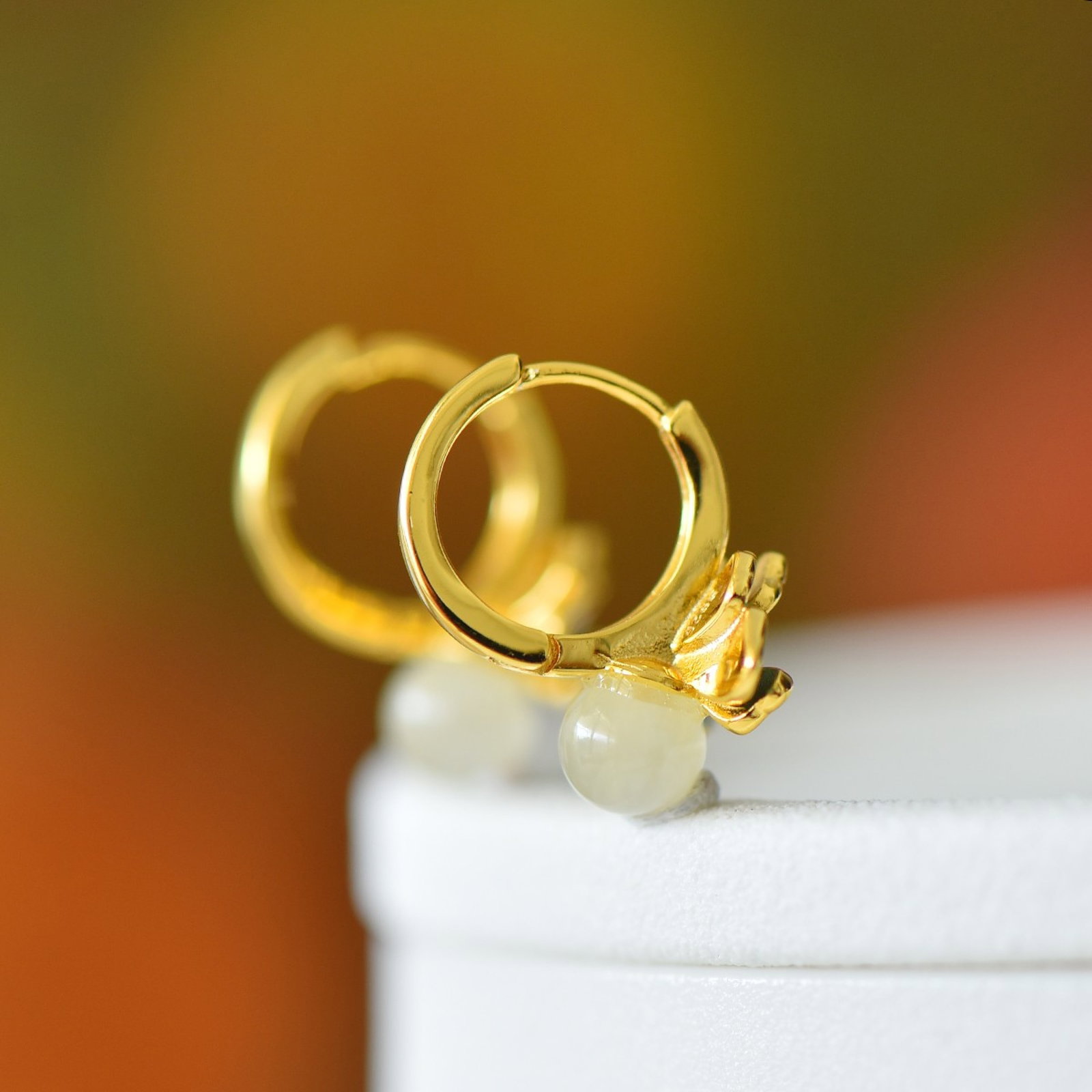 A Pair of Exquisite Sterling Silver-Gold Plated Inlaid White Jade Earrings,Inlaid Pearls - 5