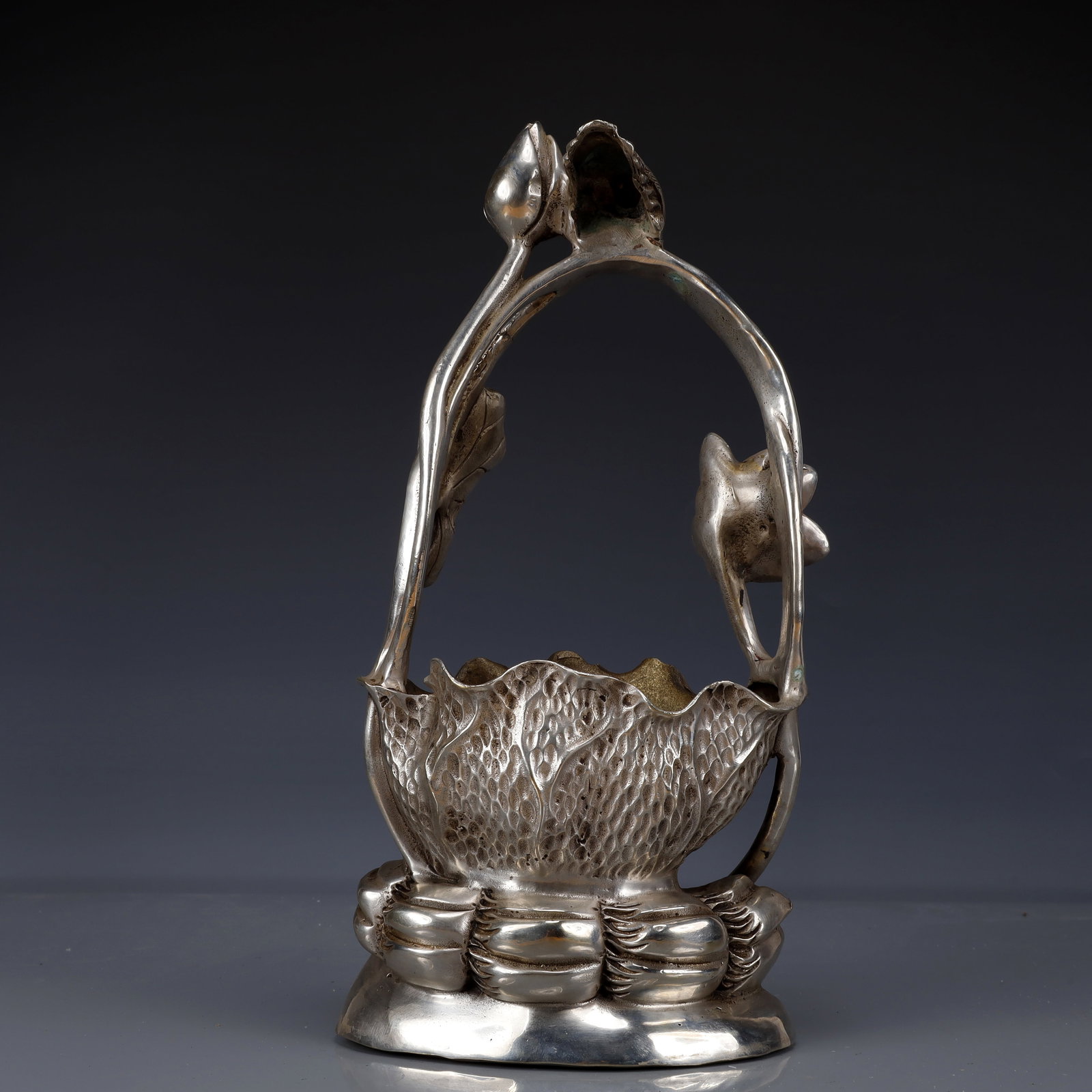 An Exquisite Silver-Plated Bronze Lotus Pattern Washer - 8