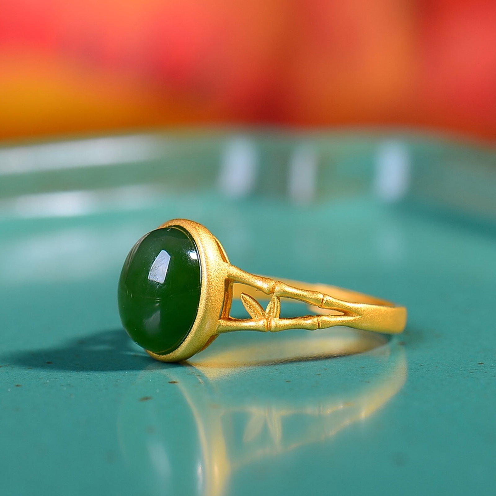 An Exquisite Sterling Silver-Gold Plated Inlaid Jasper Ring - 2