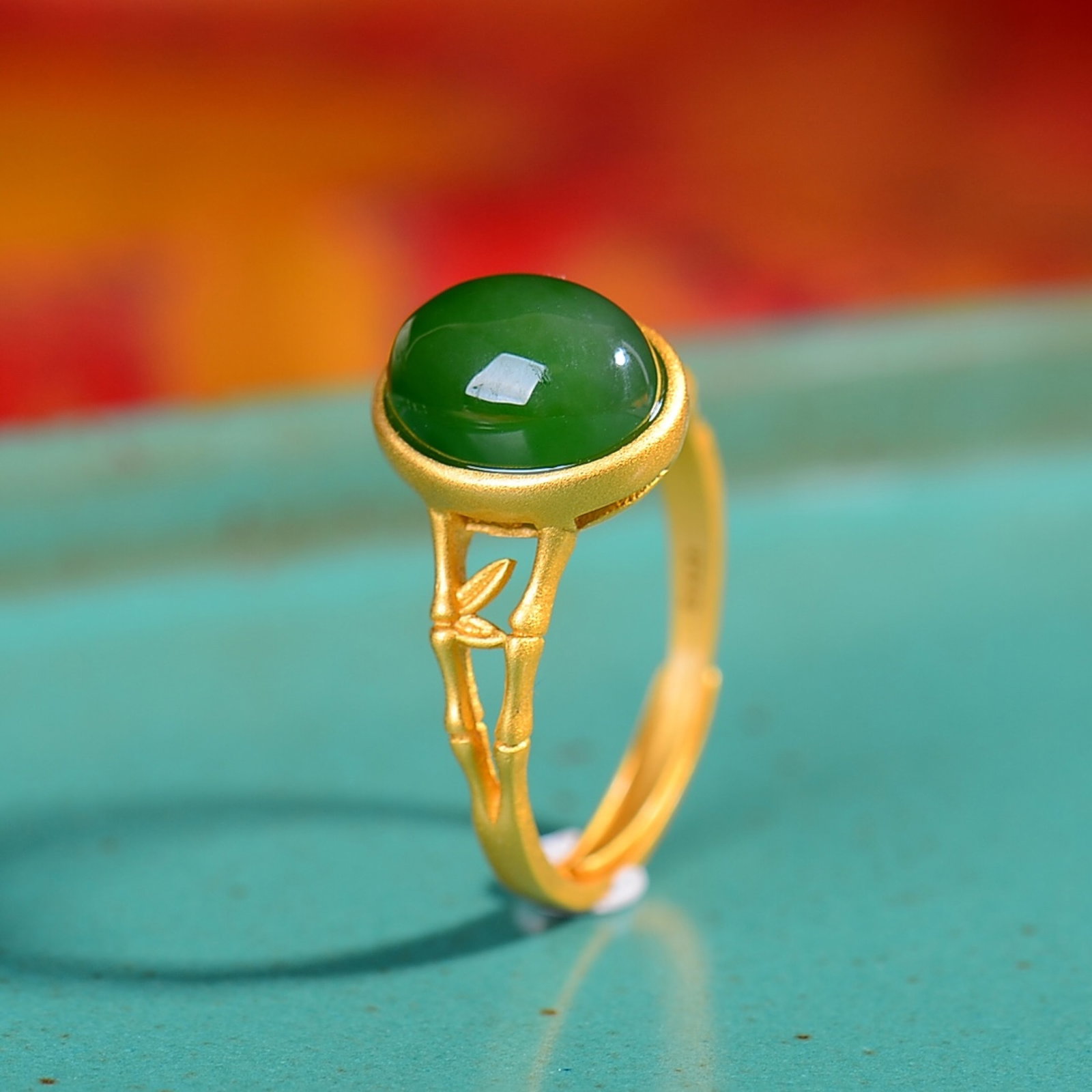 An Exquisite Sterling Silver-Gold Plated Inlaid Jasper Ring - 4