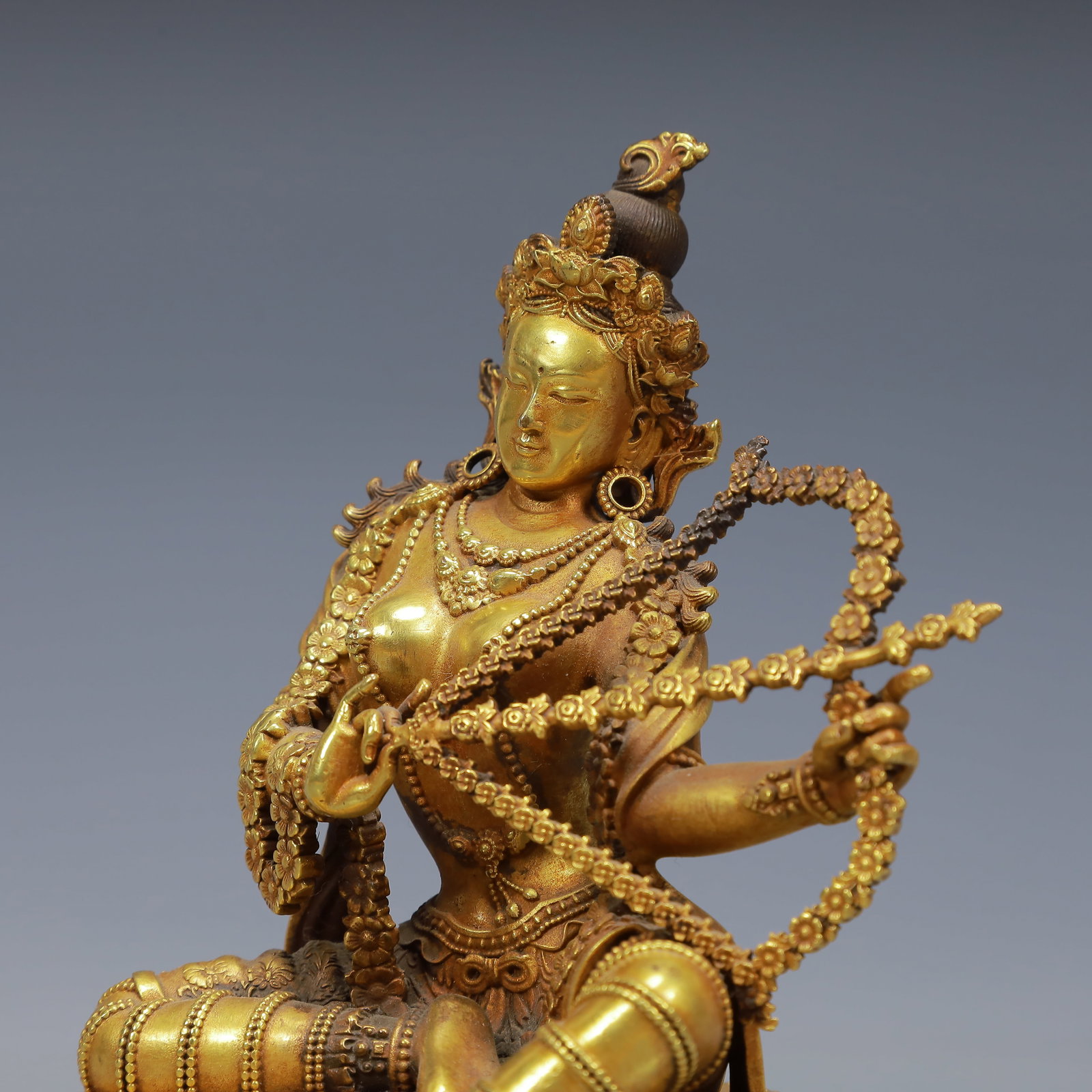 An Exquisite Gilt Bronze Statue of Gadgadasvara - 5
