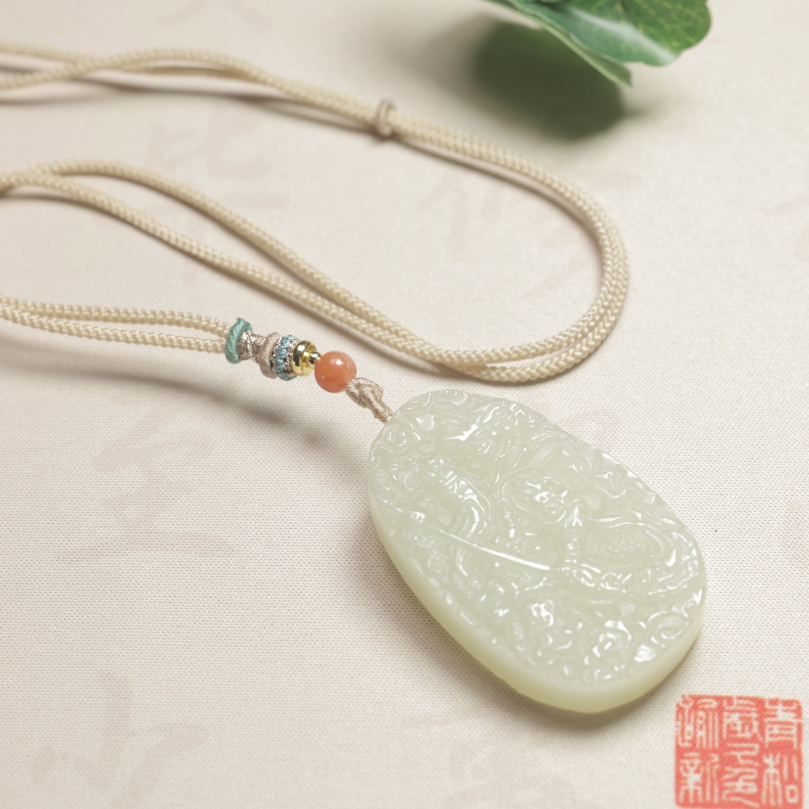An Exquisite White Jade Guangong and Dragon Pattern Pendant - 6
