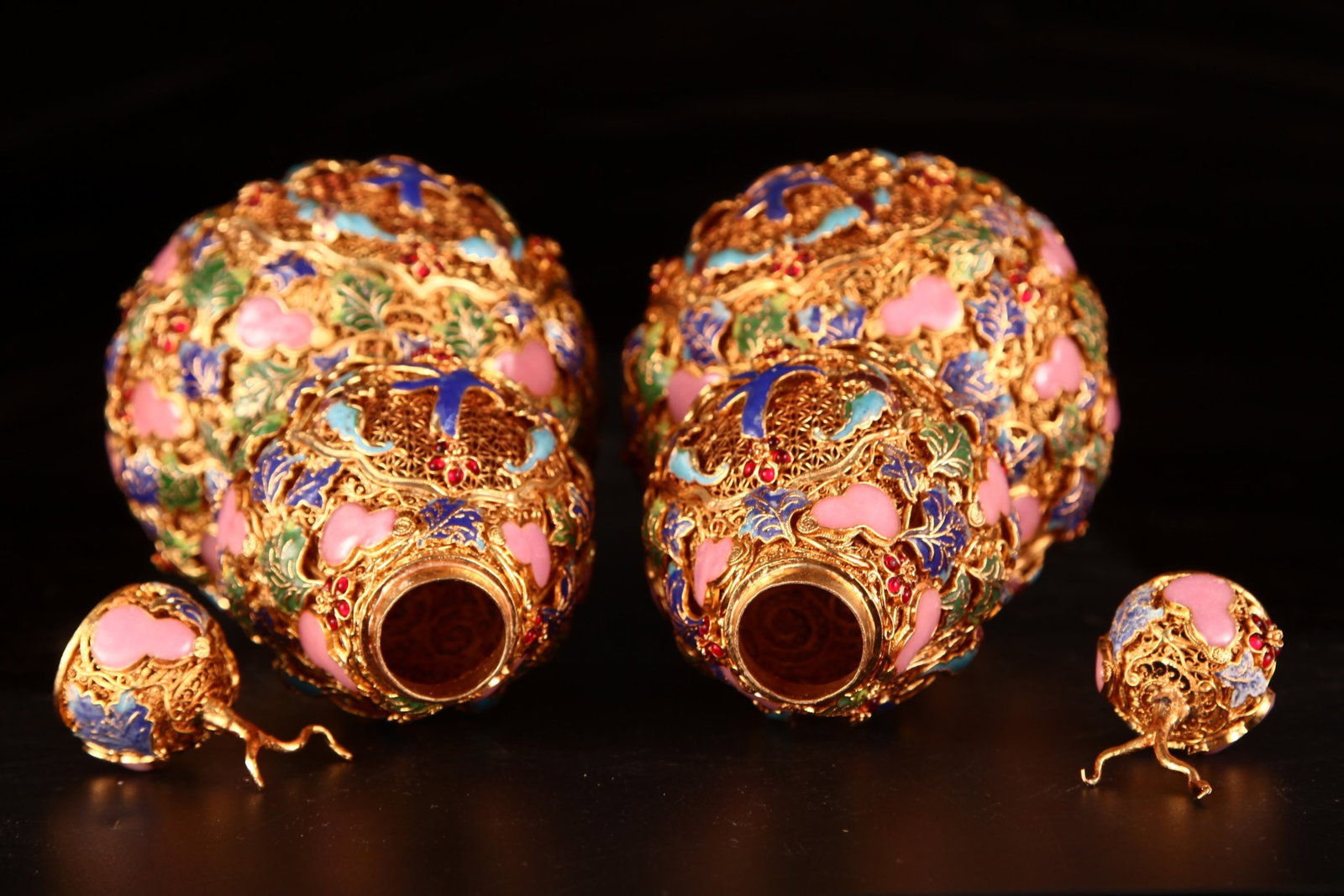 A Pair of Exquisite Filigree and Gilding Gourd Pattern Gourd Vases,Inlaid Gems - 5