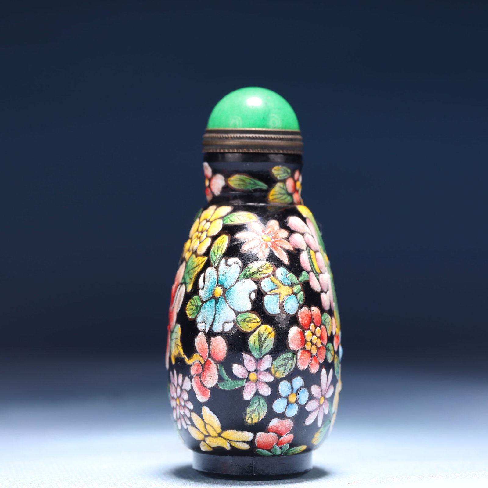 An Exquisite Glass Flower Pattern Snuff Bottle - 5