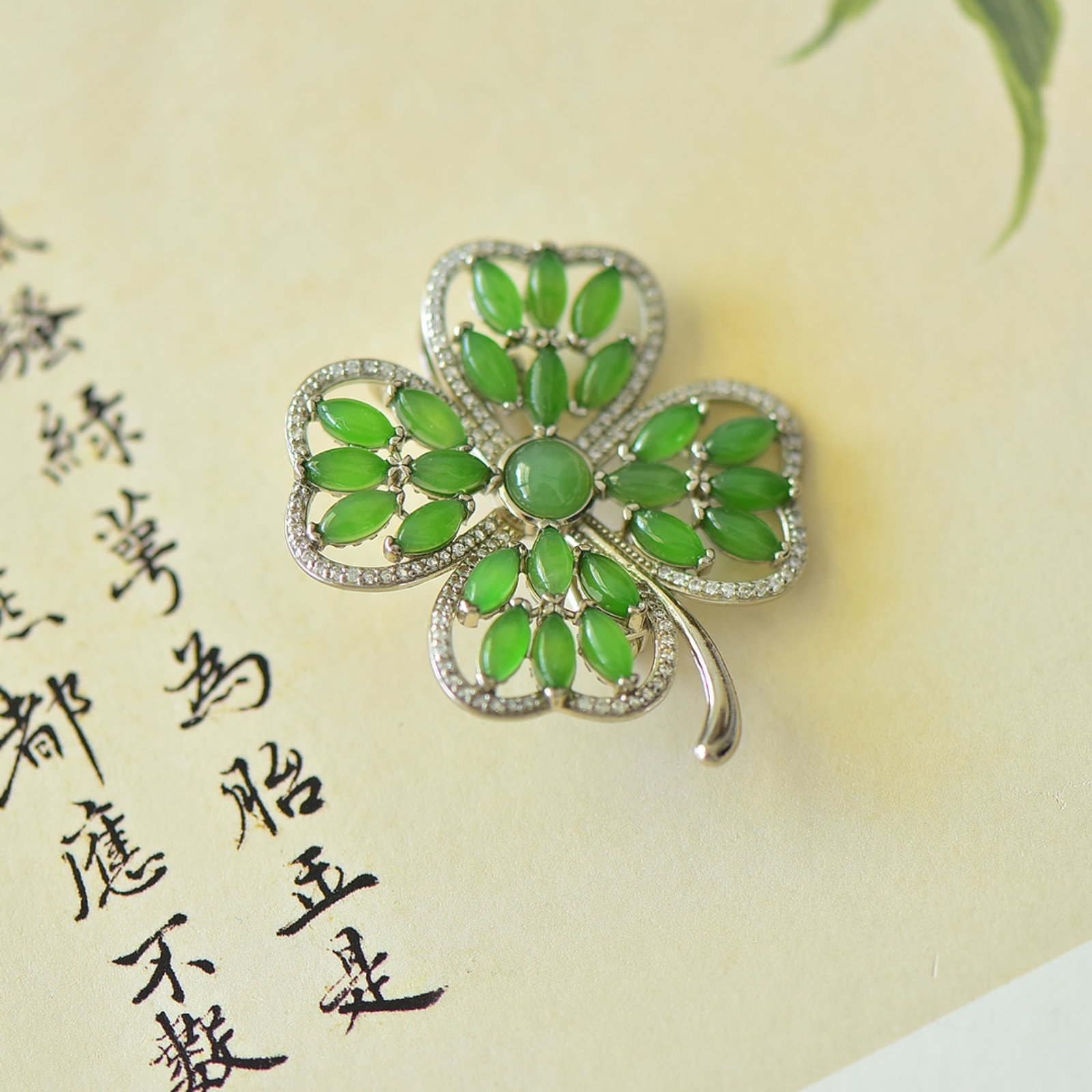 An Exquisite Sterling Silver Inlaid Jasper Pendant,Inlaid Diamond - 3