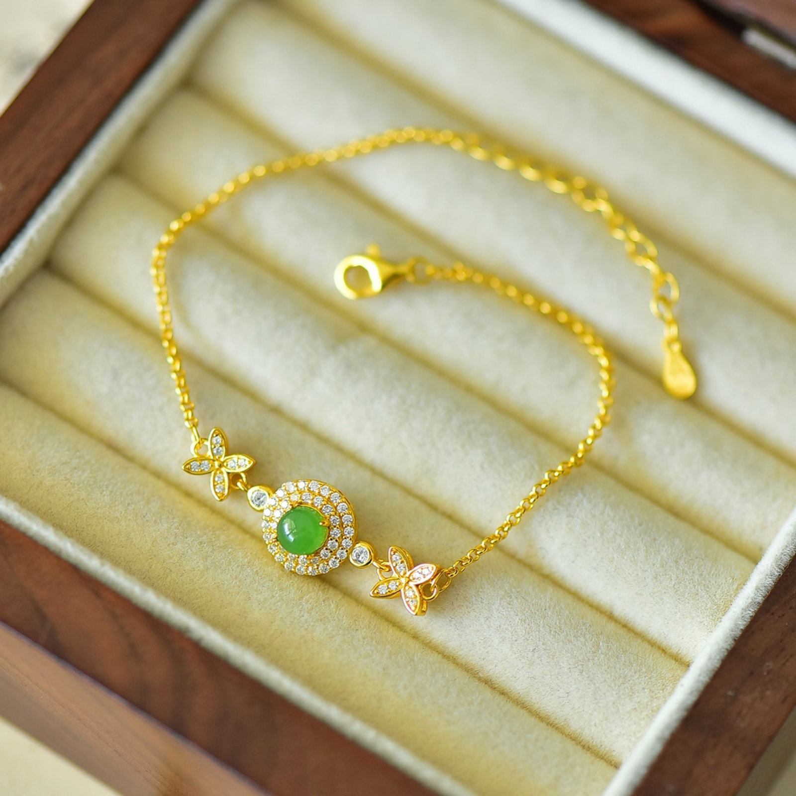 An Exquisite Sterling Silver-Gold Plated Inlaid Jasper Bracelets,Inlaid Diamond - 4