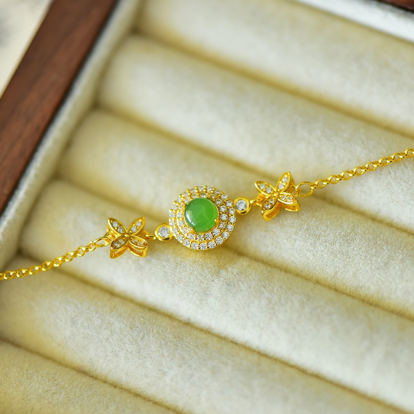 An Exquisite Sterling Silver-Gold Plated Inlaid Jasper Bracelets,Inlaid Diamond - 5
