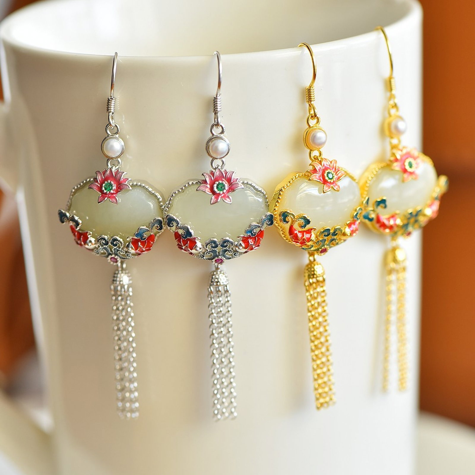 A Pair of Exquisite Sterling Silver Inlaid White Jade Earrings,Inlaid Pearls - 3