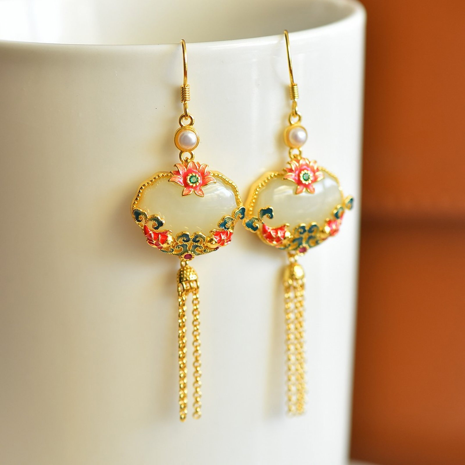 A Pair of Exquisite Sterling Silver Inlaid White Jade Earrings,Inlaid Pearls - 5