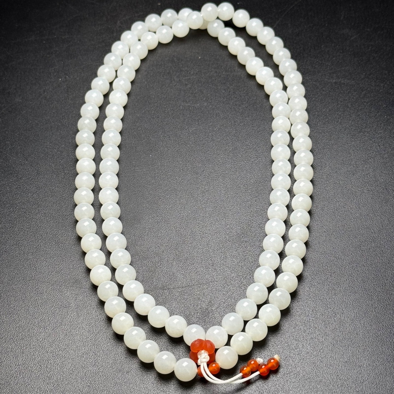 An Exquisite White Jade Necklace - 5