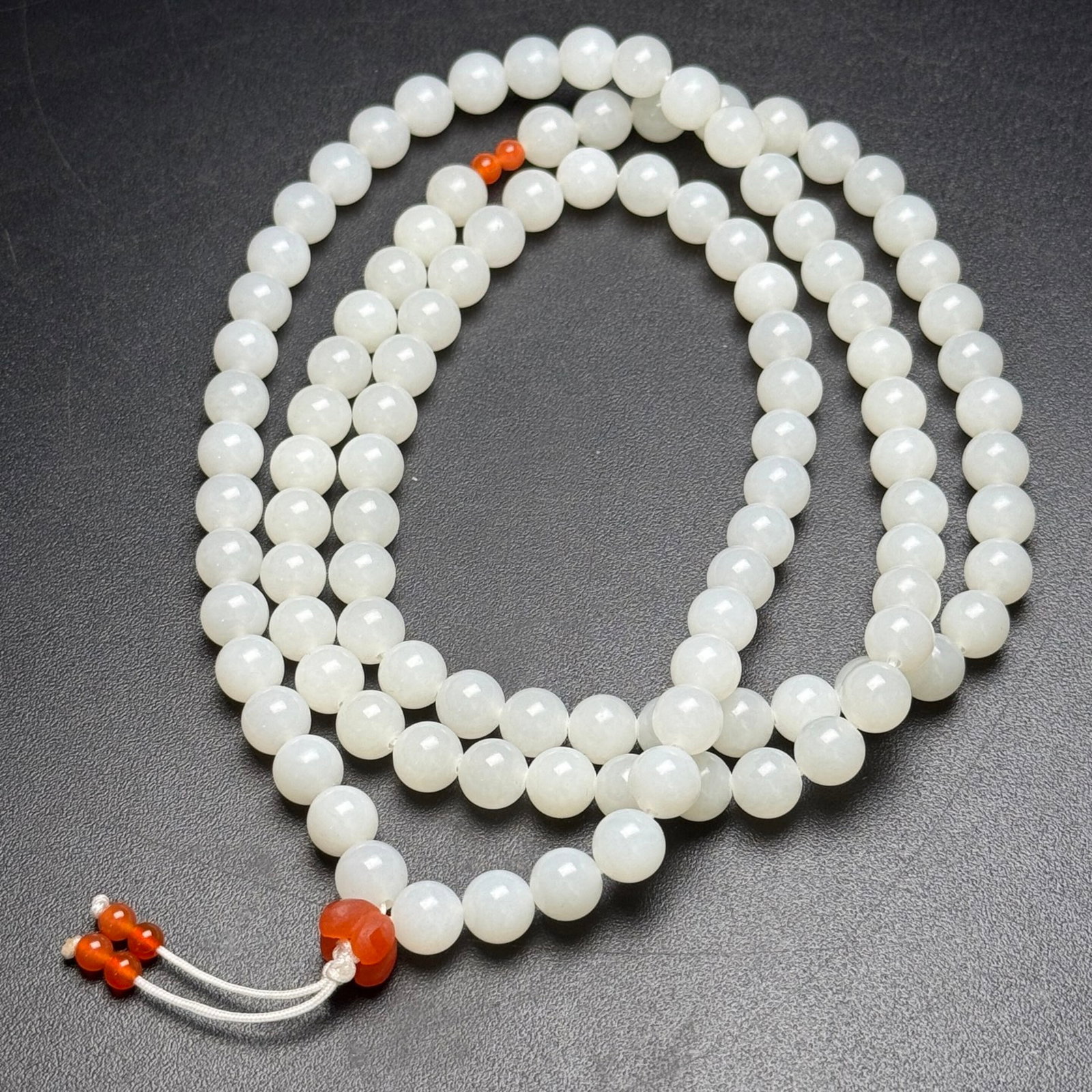 An Exquisite White Jade Necklace - 6