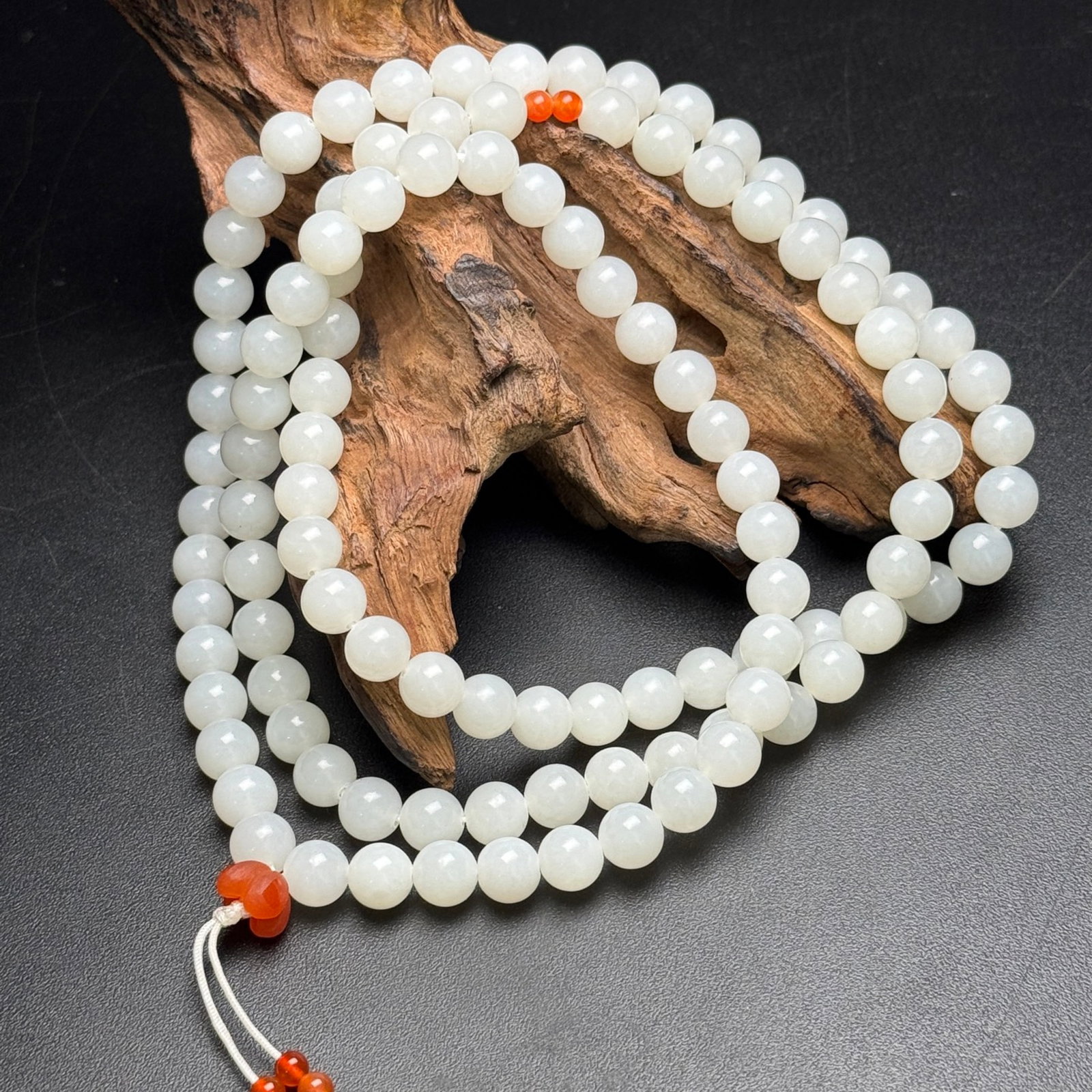 An Exquisite White Jade Necklace - 7
