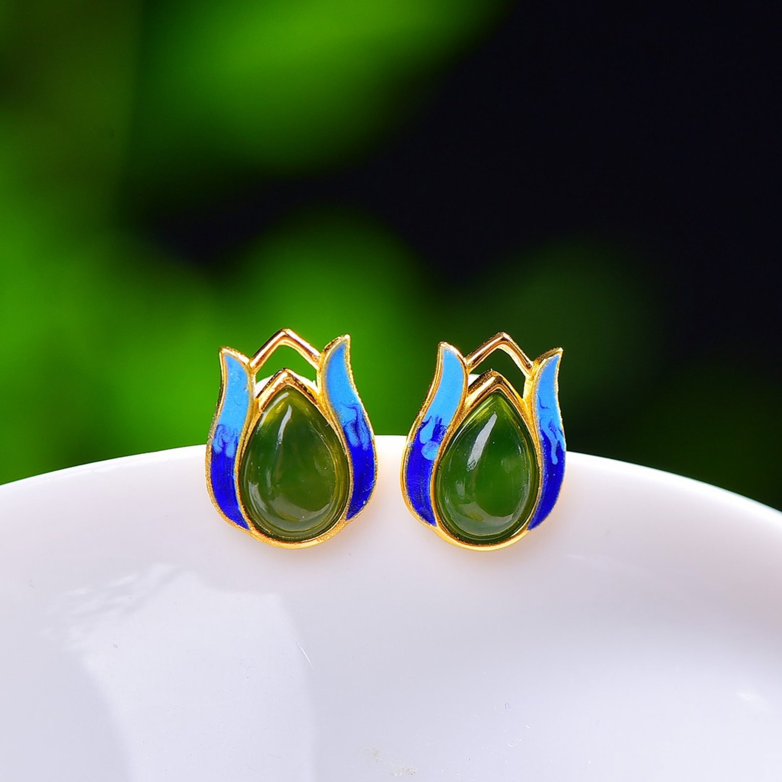 A Pair of Exquisite Sterling Silver-Gold Plated Inlaid Jasper Enamel Earrings - 2