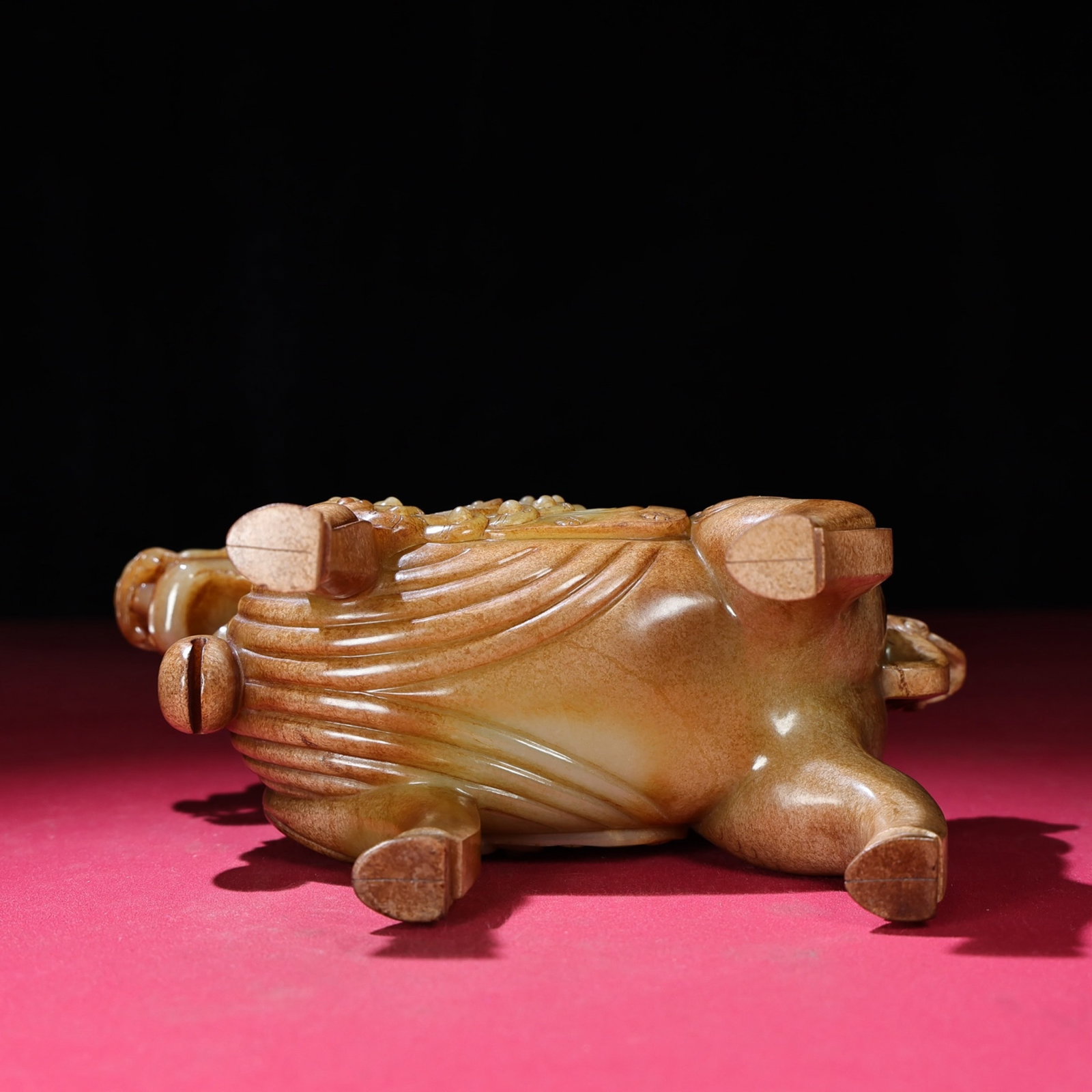 An Exquisite White Jade Lion-Shaped Utensil - 6