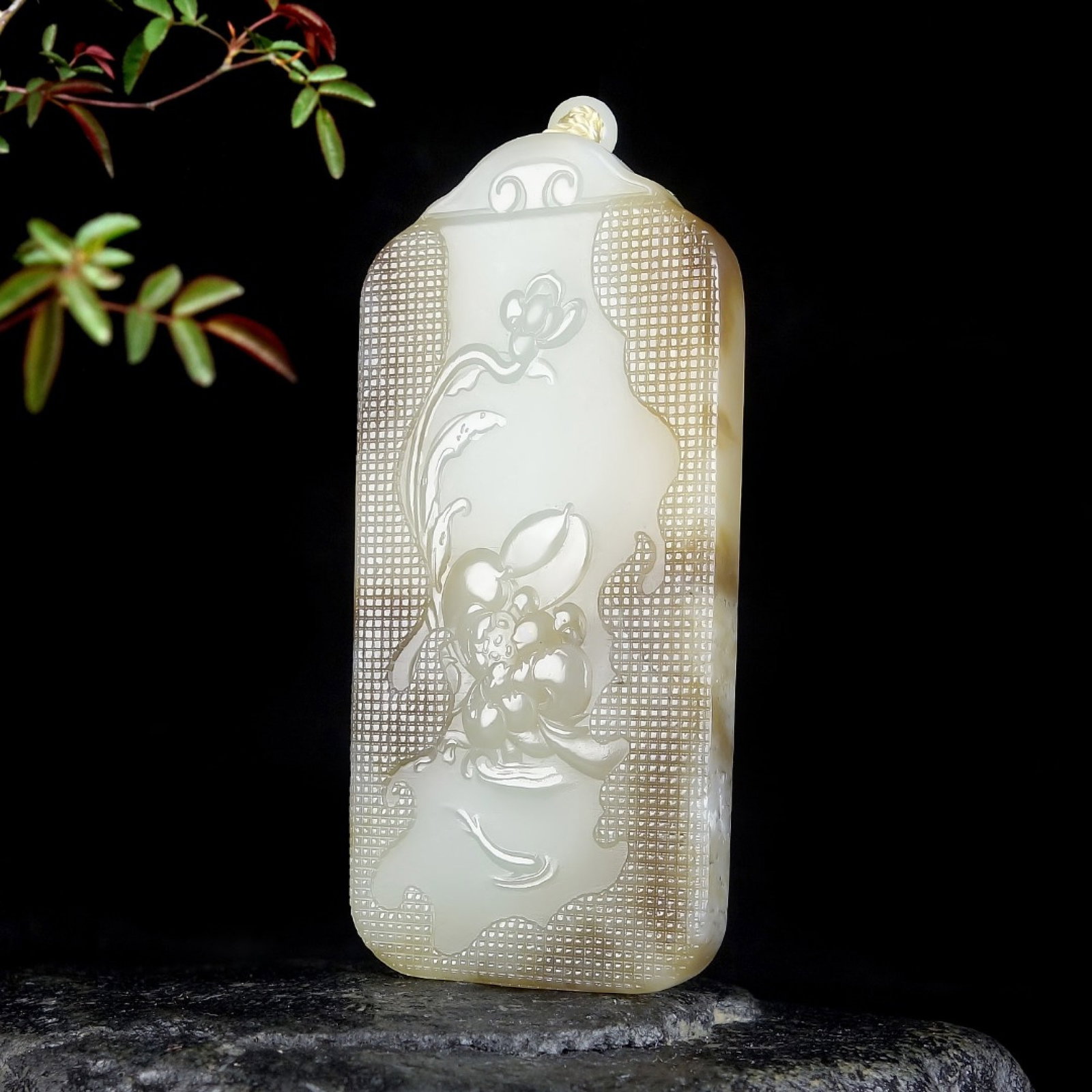 An Exquisite White Jade Lotus Pattern Pendant - 2