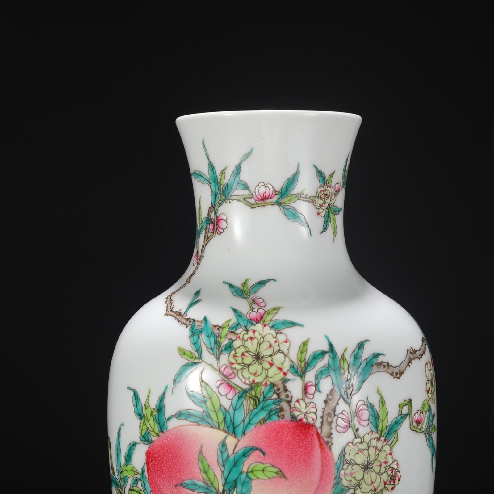 A Rare Famille-Rose Bats and Peach Pattern Vase - 3