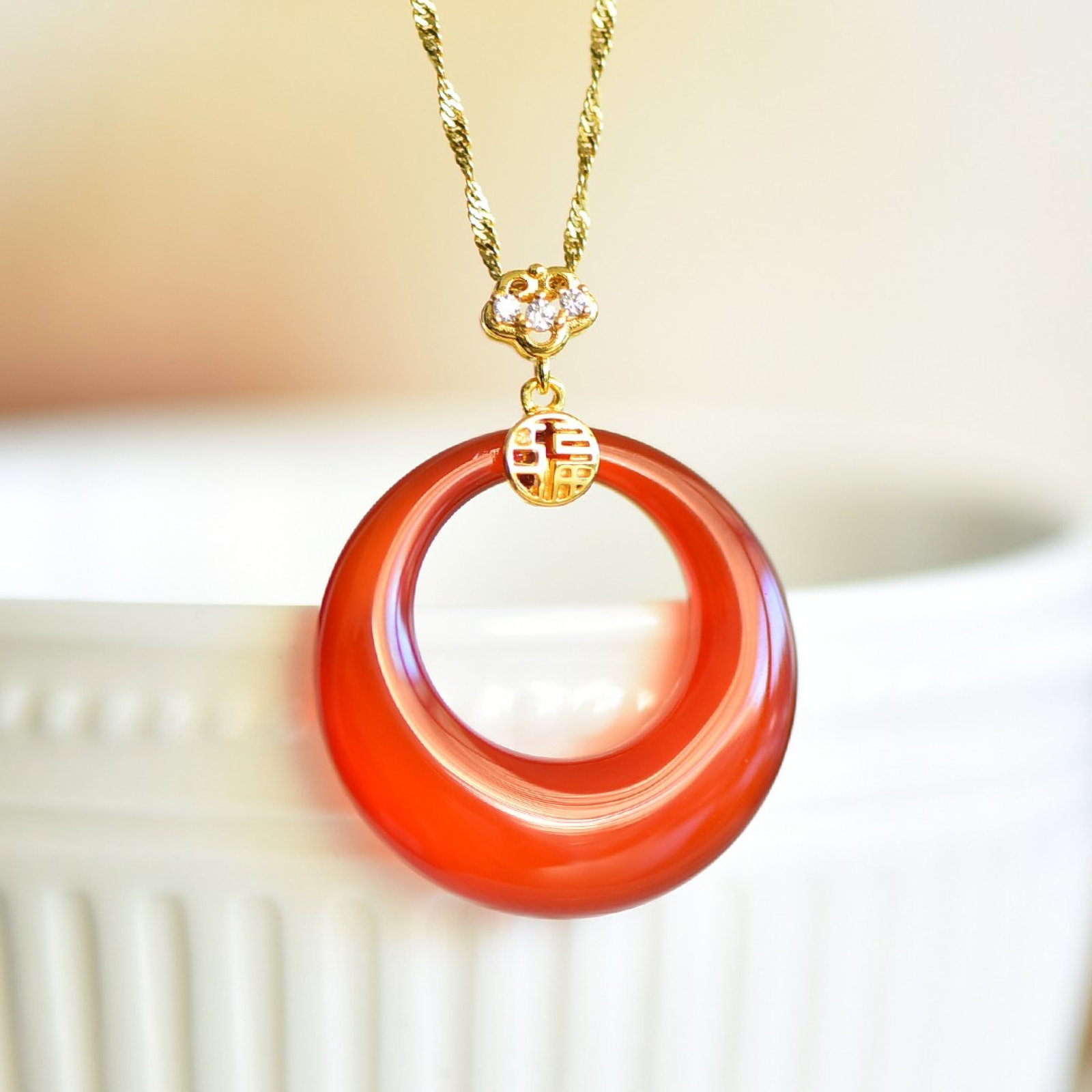An Exquisite Sterling Silver-Gold Plated Inlaid Agate Pendant - 2