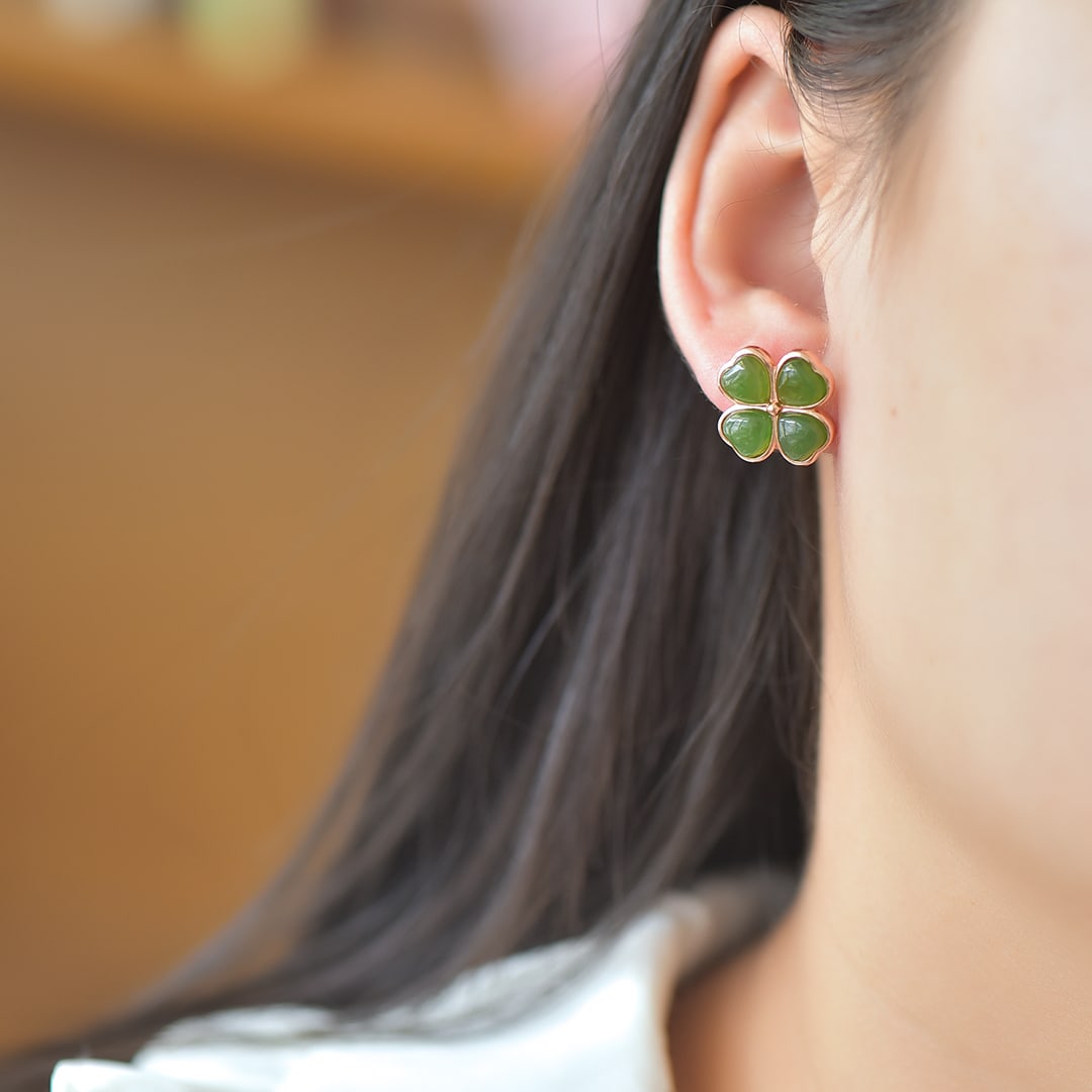 A Pair of Exquisite Sterling Silver-Gold Plated Inlaid Jasper Earrings - 2
