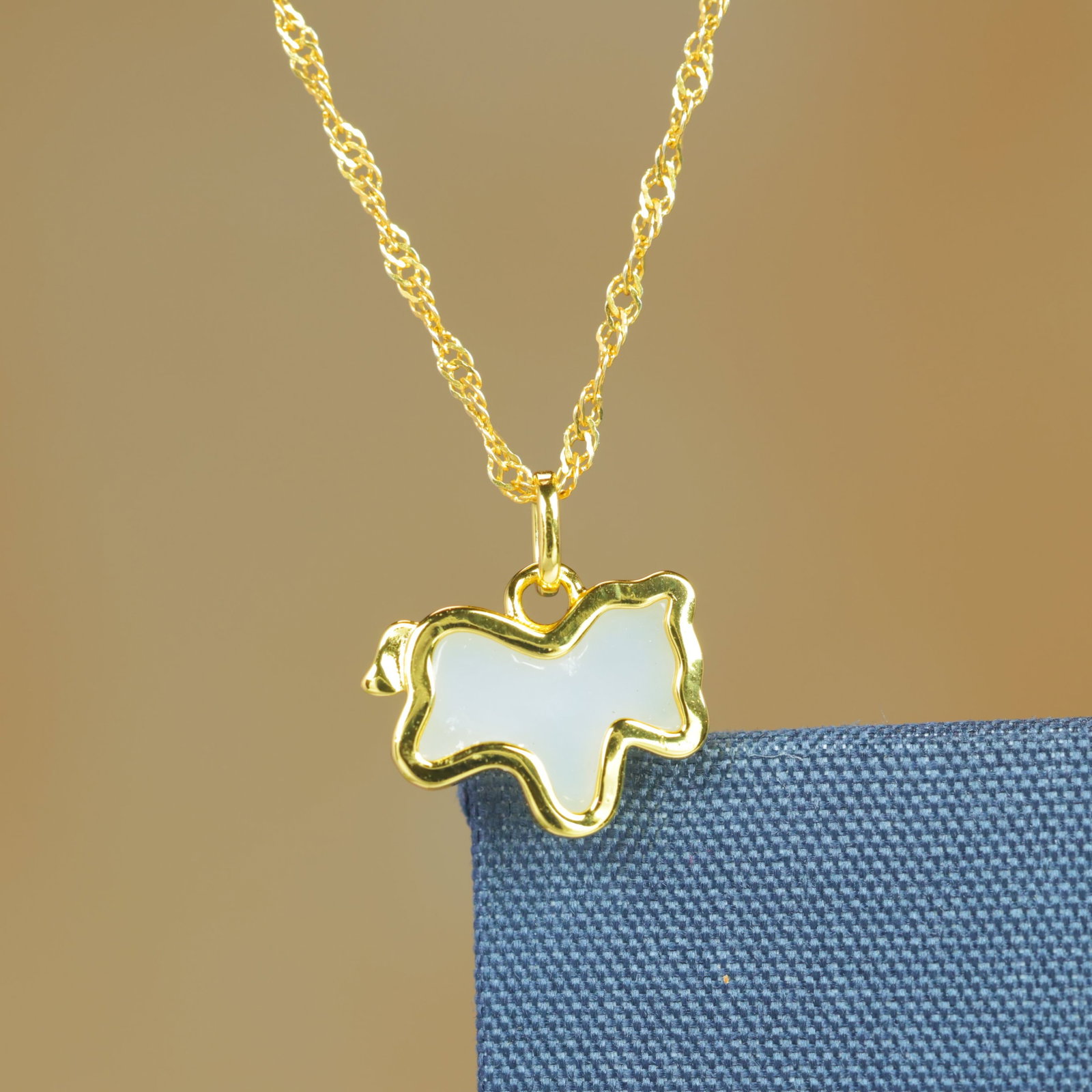 An Exquisite Sterling Silver-Gold Plated Inlaid White Jade Enamel Pendant - 6