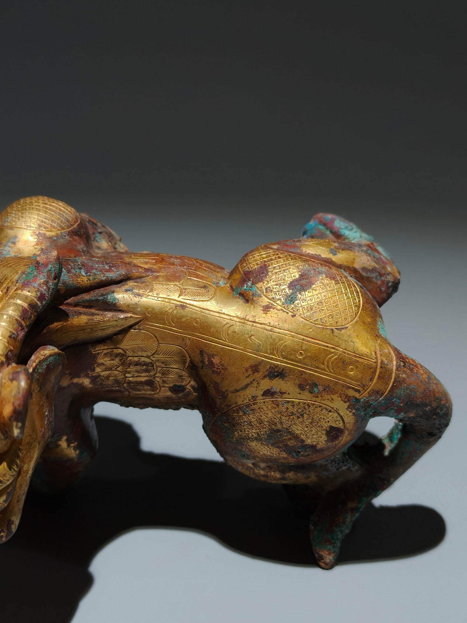 An Exquisite Gilt Bronze Auspicious Beast Ornament - 8