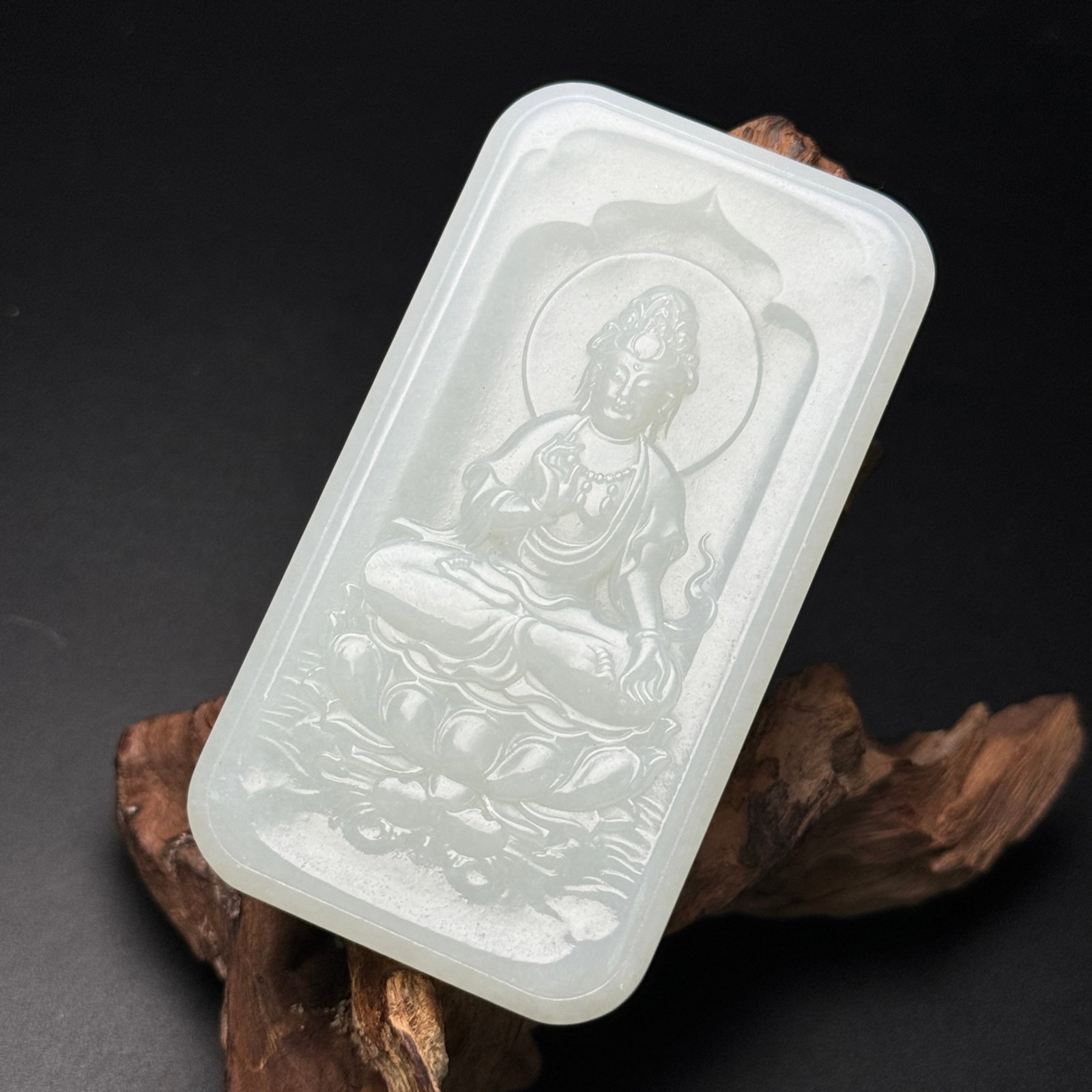 An Exquisite White Jade Landscape and Avalokitesvara Pattern Pendant - 2