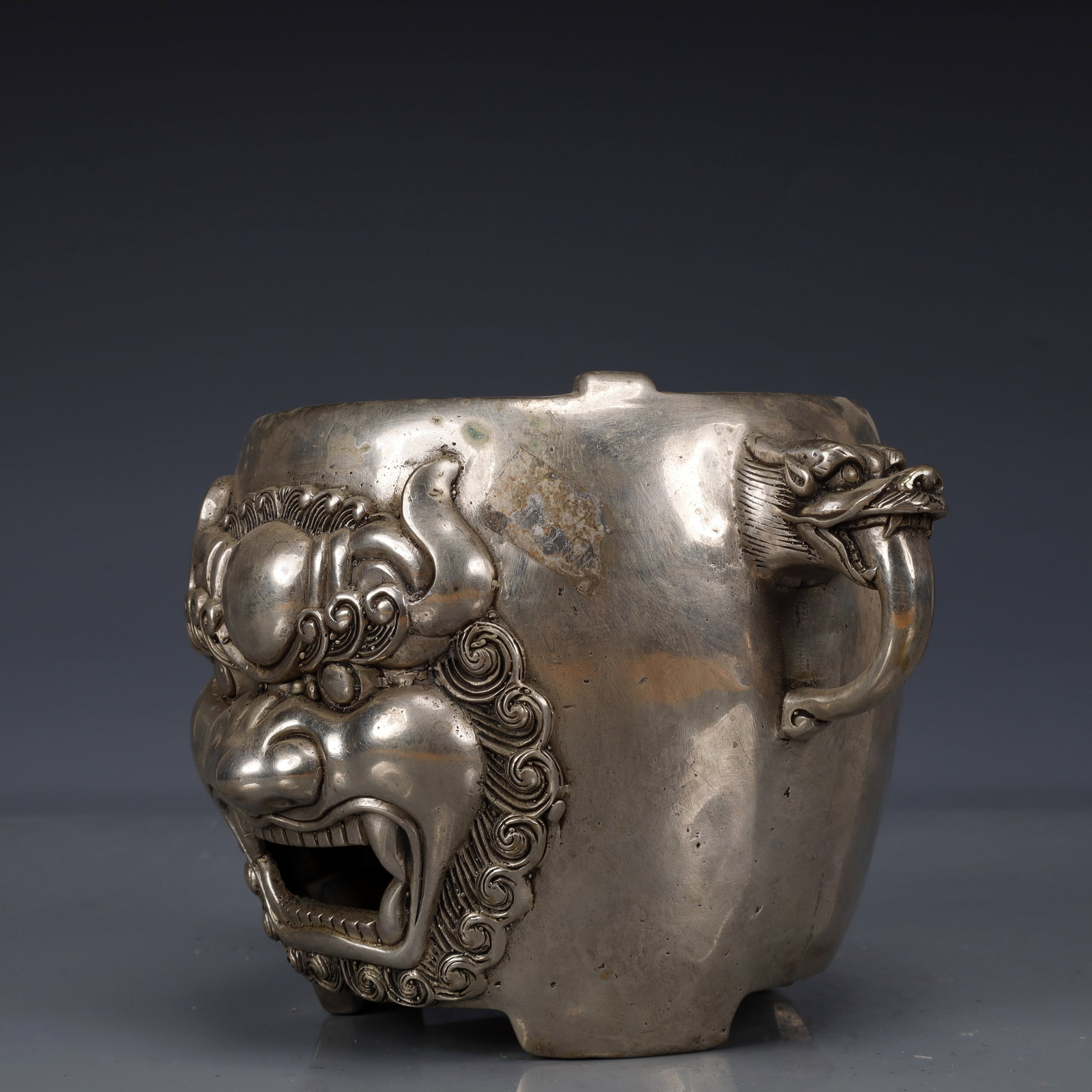 An Exquisite Silver-Plated Bronze Beast-Face Pattern Double-Ears Stove - 2