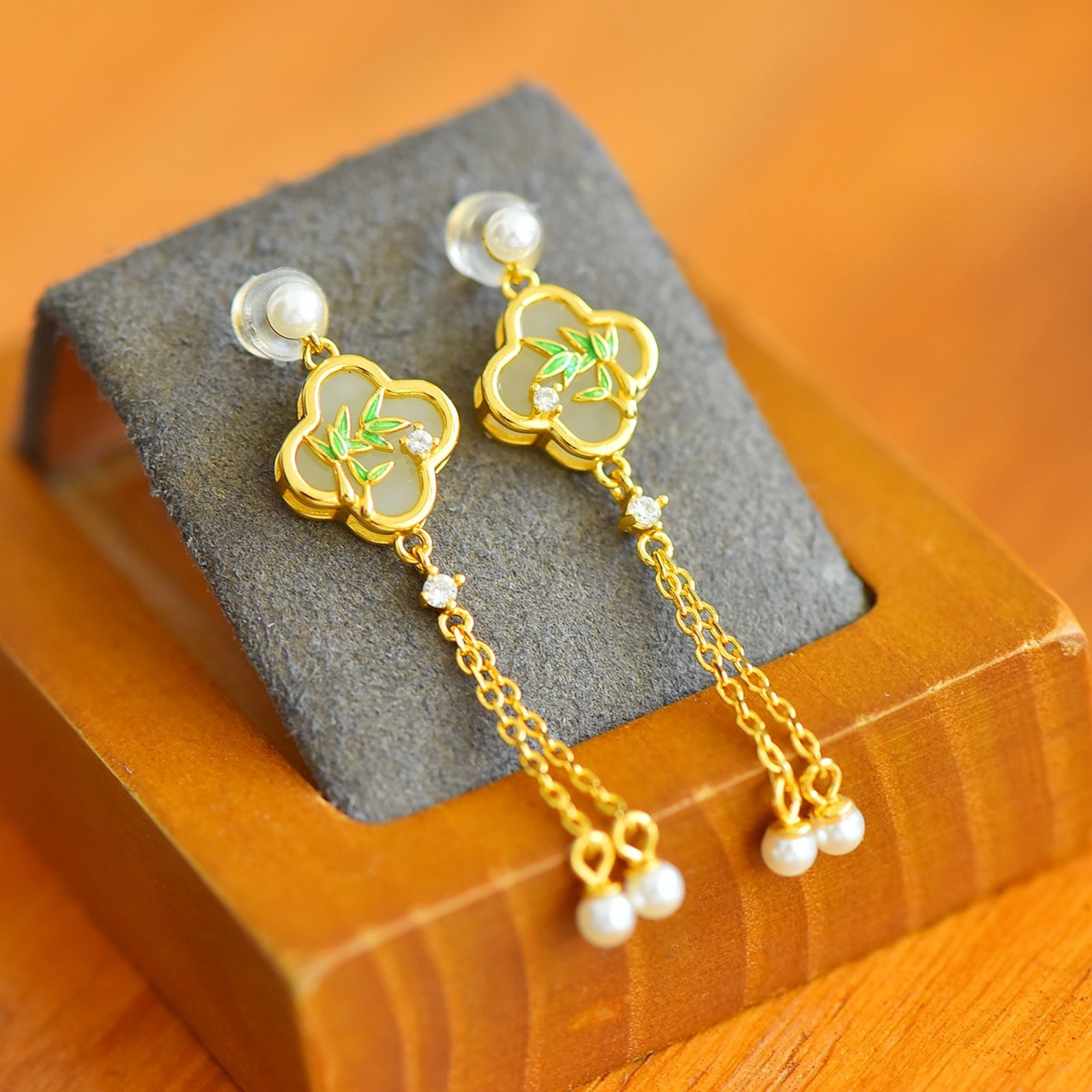 A Pair of Exquisite Sterling Silver-Gold Plated Inlaid White Jade Enamel Earrings,Inlaid Gems and... - 2