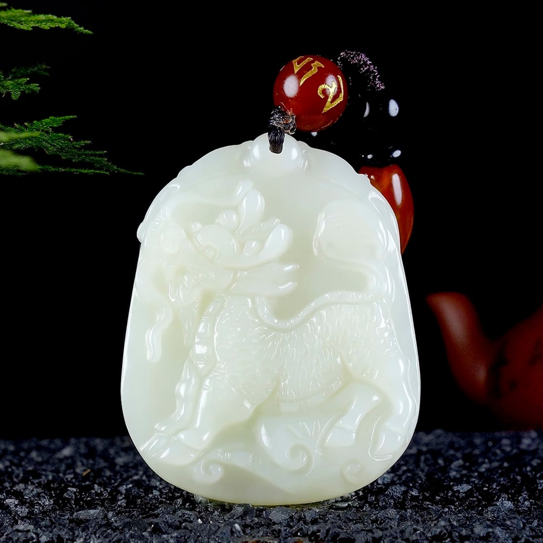 An Exquisite White Jade Kylin Pendant: Estimated Value:600-1200 An Exquisite White Jade Kylin Pendant,Size:40mmx32mmx8mm 白玉麒麟挂件