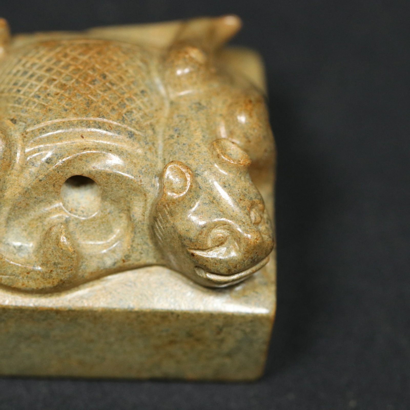 An Exquisite Archaic Jade Chi-Dragon Pattern Seal - 6