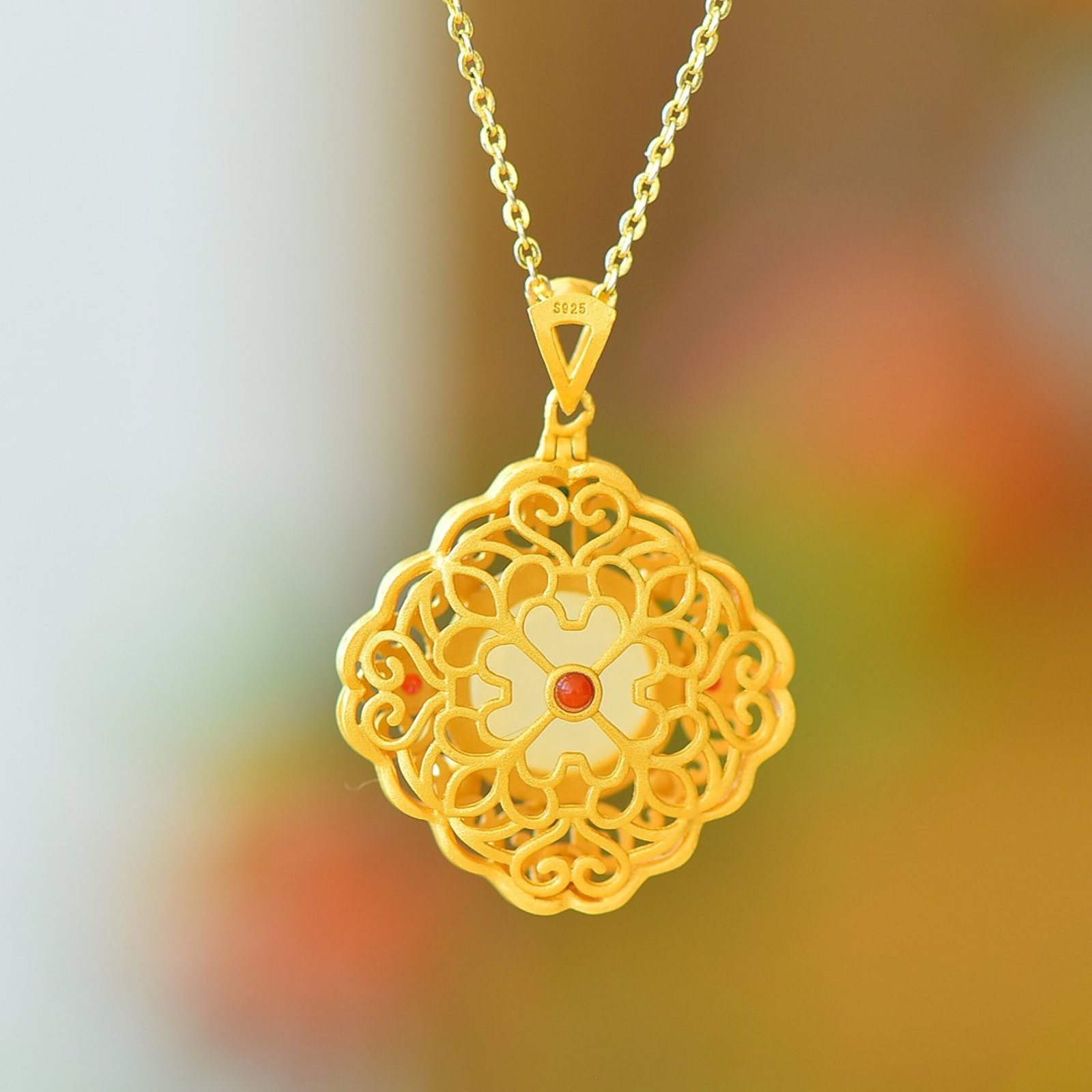An Exquisite Sterling Silver-Gold Plated Inlaid White Jade Pendant,Inlaid Pearl - 3