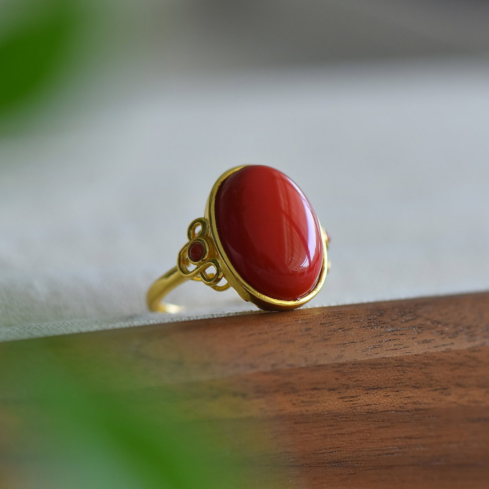 An Exquisite Sterling Silver-Gold Plated Inlaid Cinnabar Ring - 3