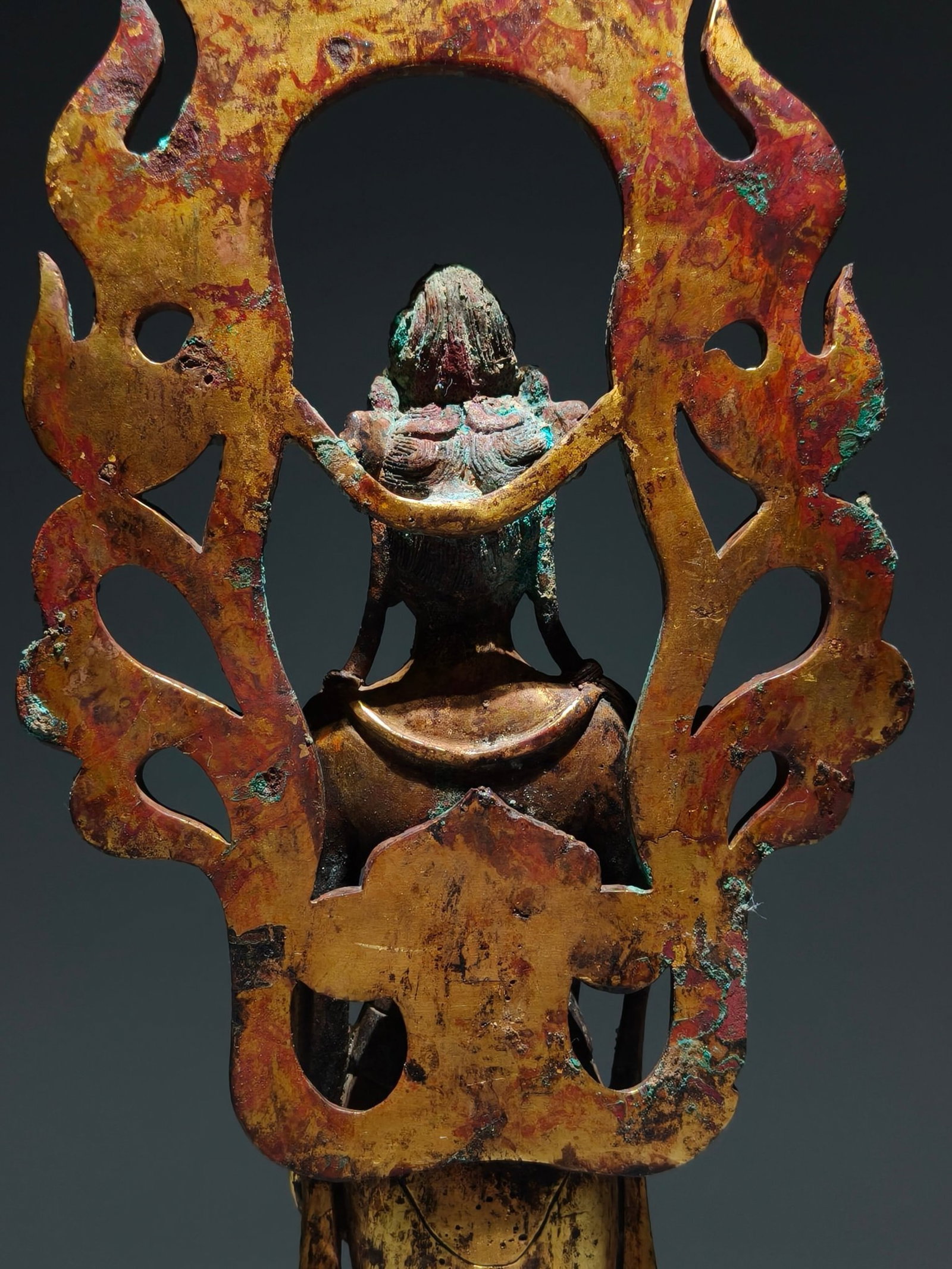 A Solemn Gilt Bronze Statue of Bodhisattva - 7