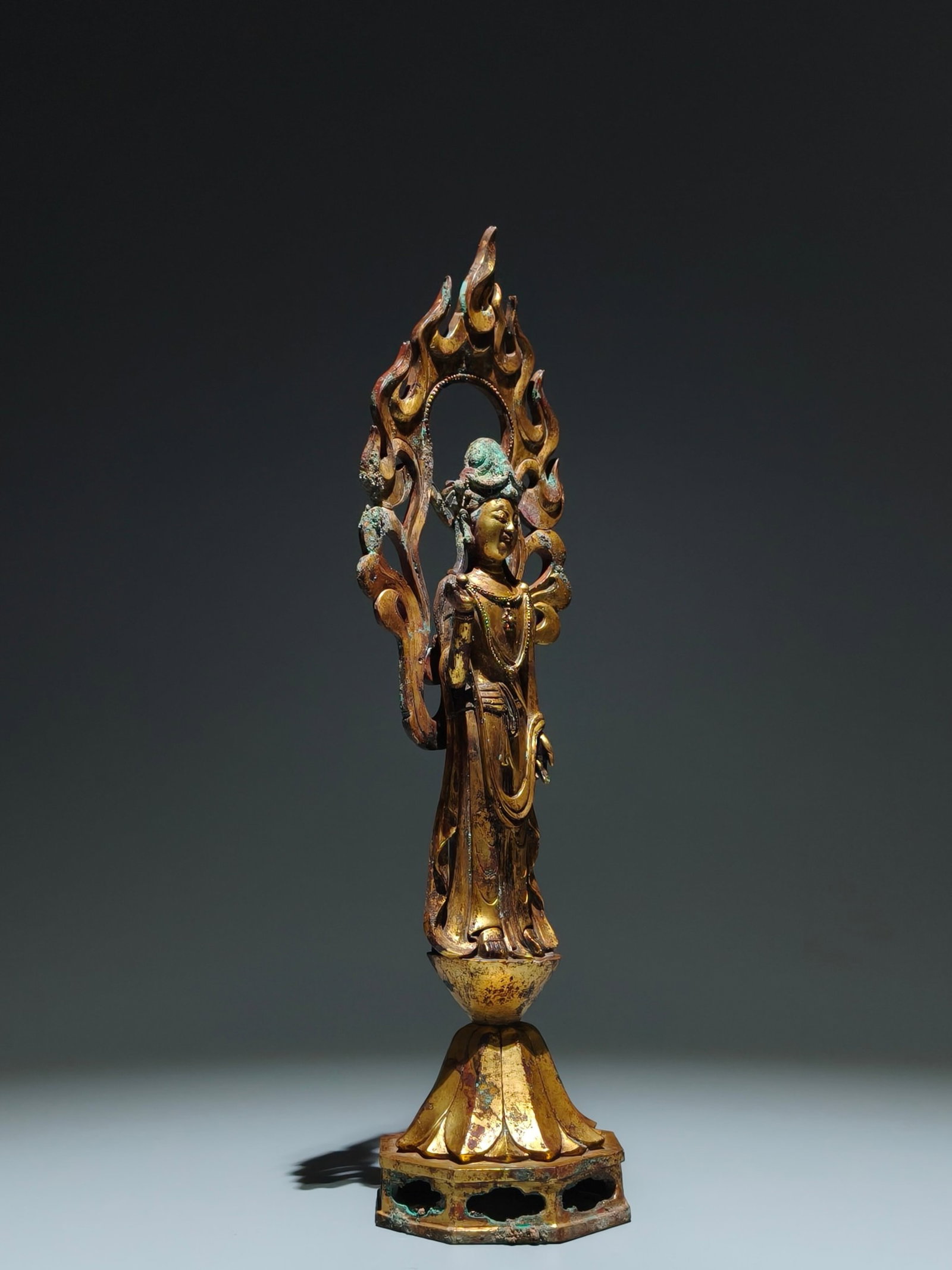A Solemn Gilt Bronze Statue of Bodhisattva - 8