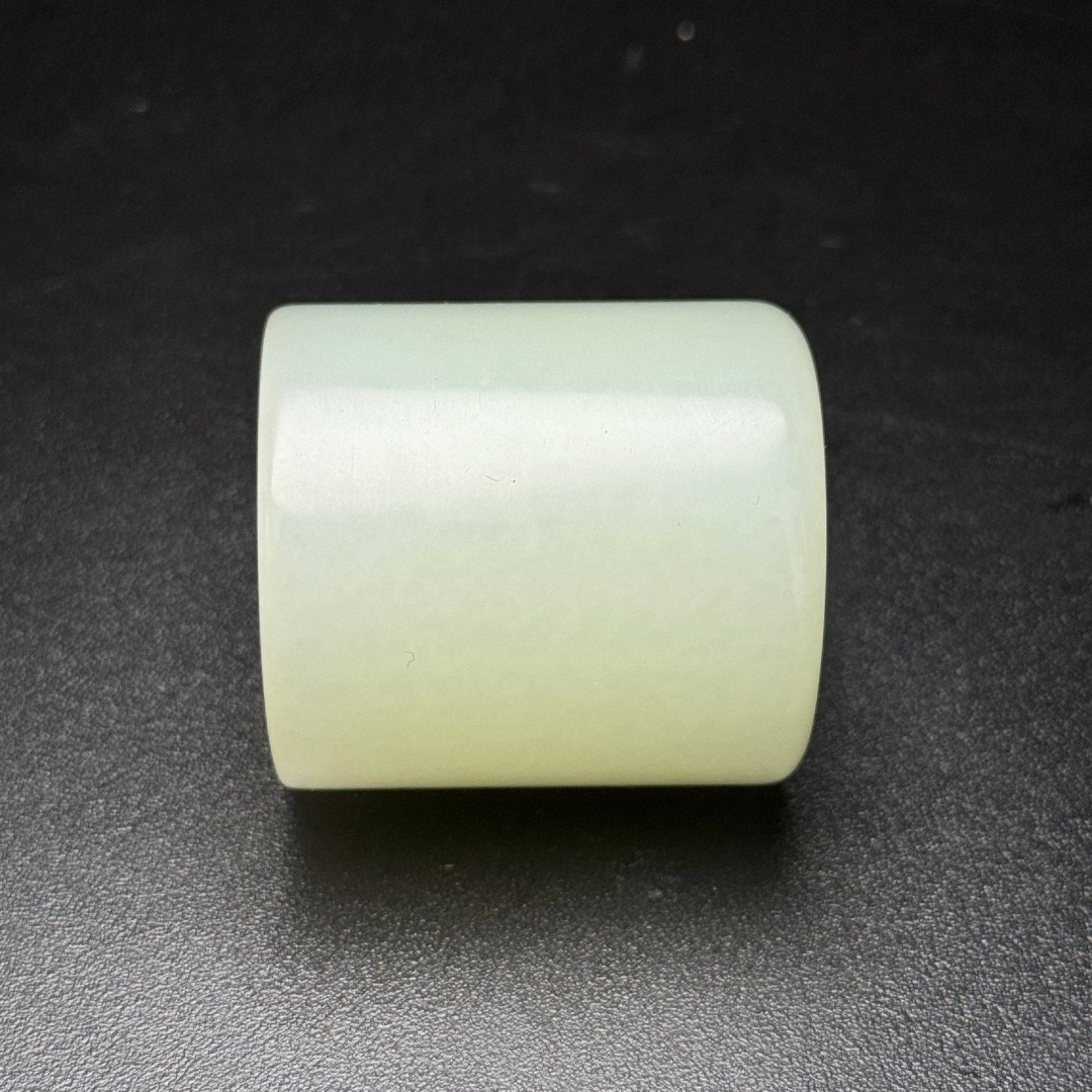 An Exquisite White Jade Fingerstall - 3