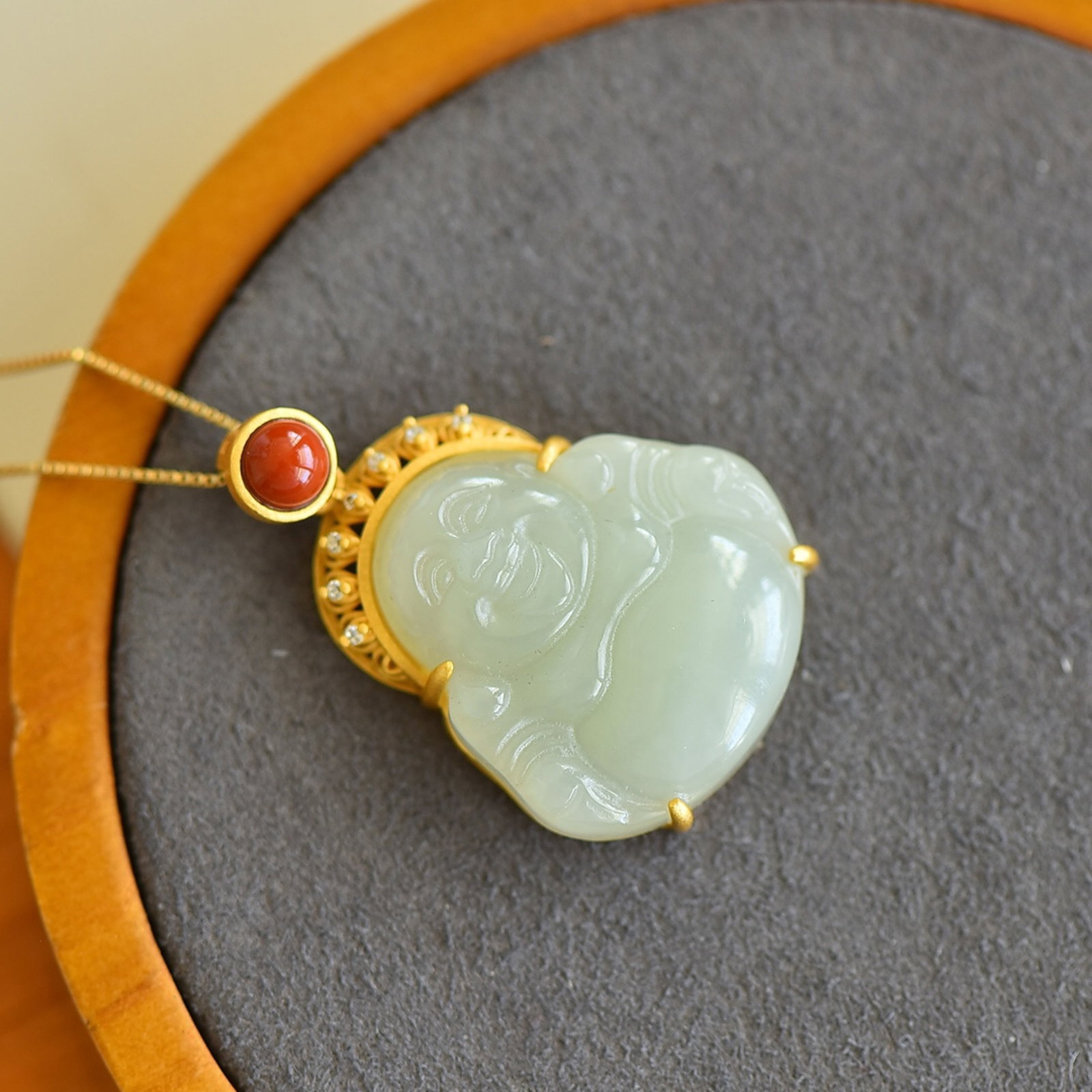 An Exquisite Sterling Silver-Gold Plated Inlaid White Jade Pendant - 5