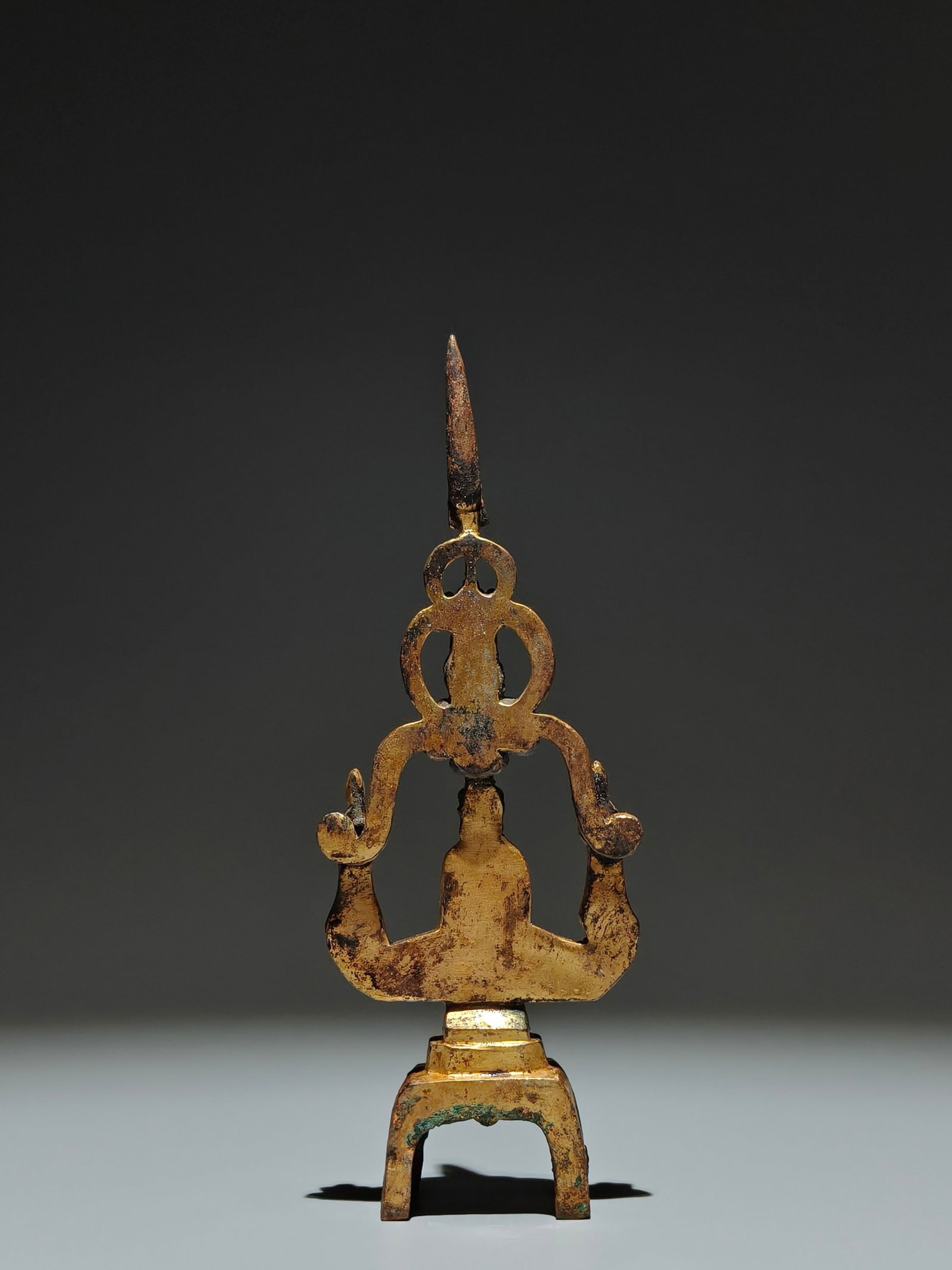 A Solemn Gilt Bronze Buddha Statue - 6