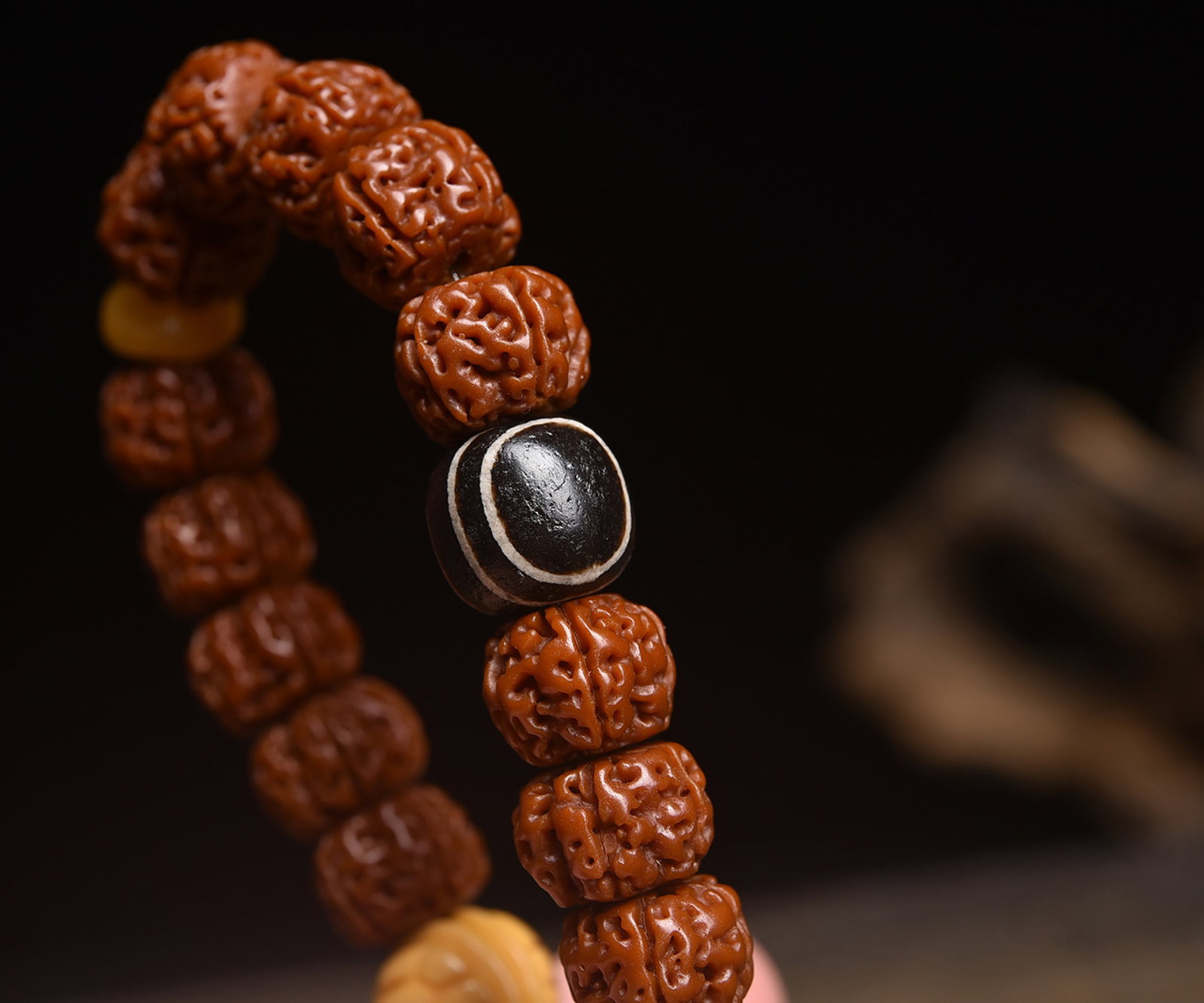 An Exquisite Bodhi Seeds Bracelets - 4