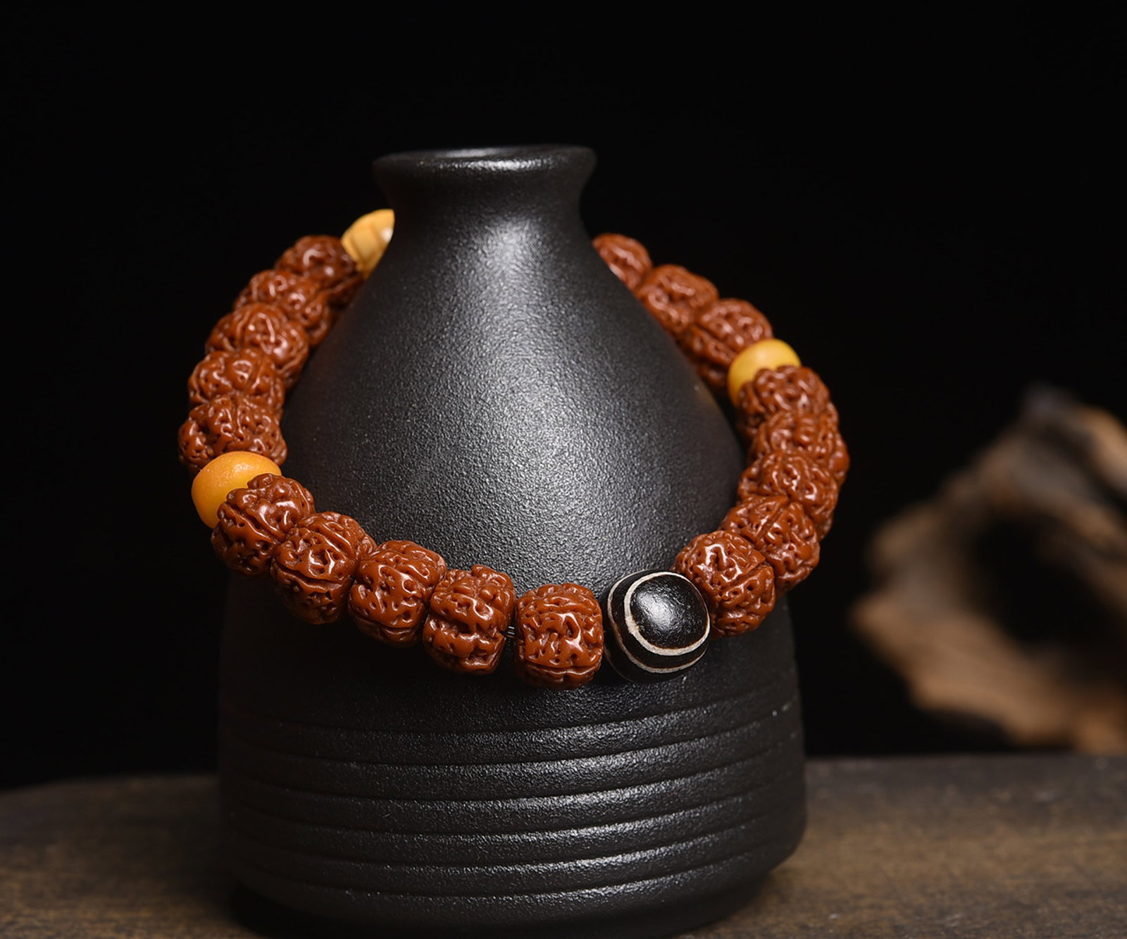 An Exquisite Bodhi Seeds Bracelets - 6