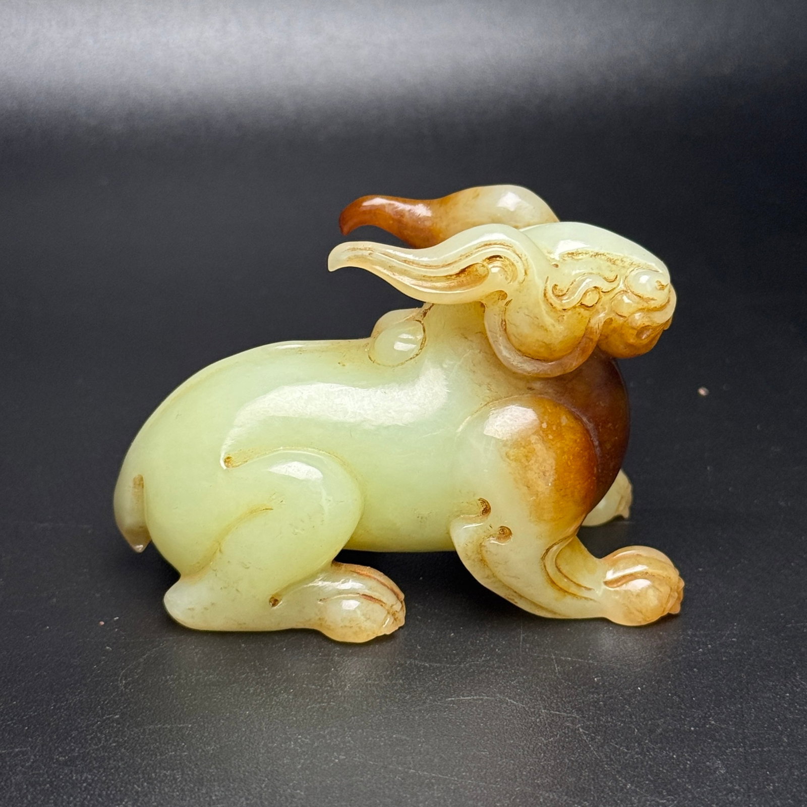 An Exquisite White Jade Rabbit Hand Piece - 2
