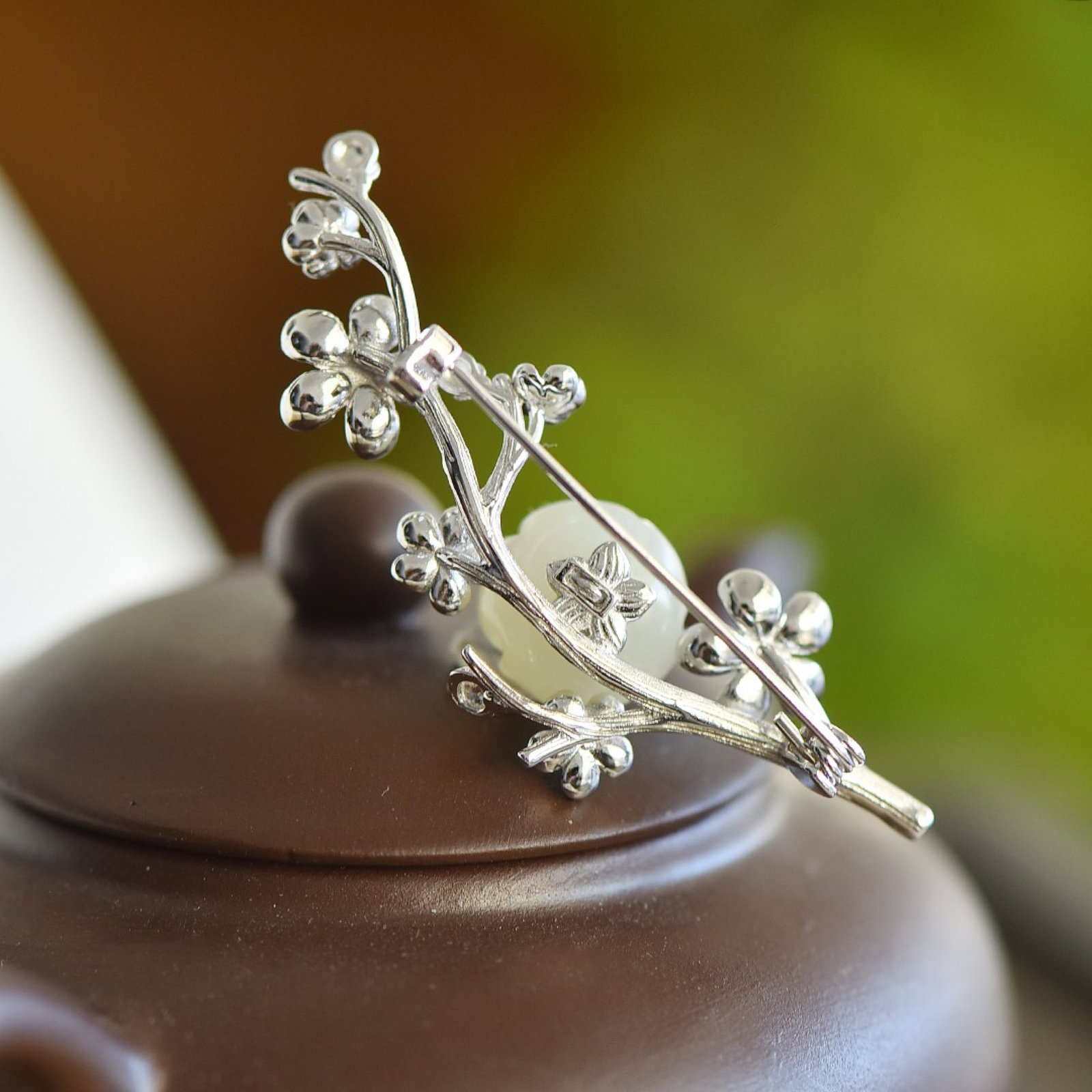 An Exquisite Sterling Silver Inlaid White Jade Brooch,Inlaid Pearls - 5