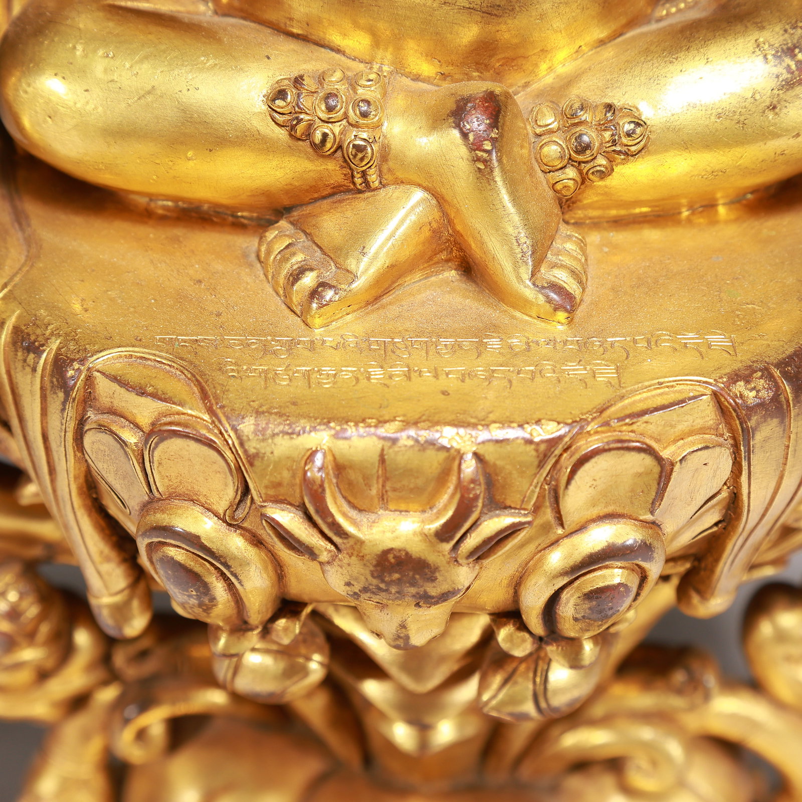 A Solemn Gilt Bronze Statue of Mammon,With Inscription - 4