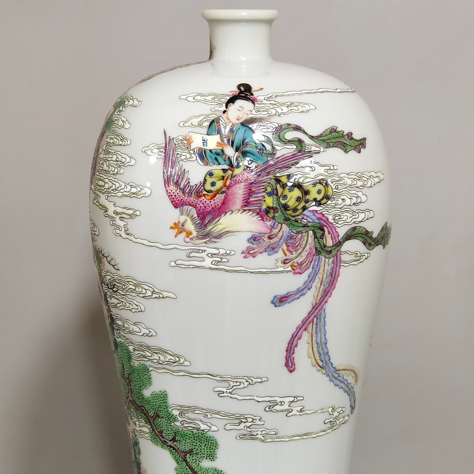 A Rare Famille-Rose Landscape and Figure Pattern Vase - 4