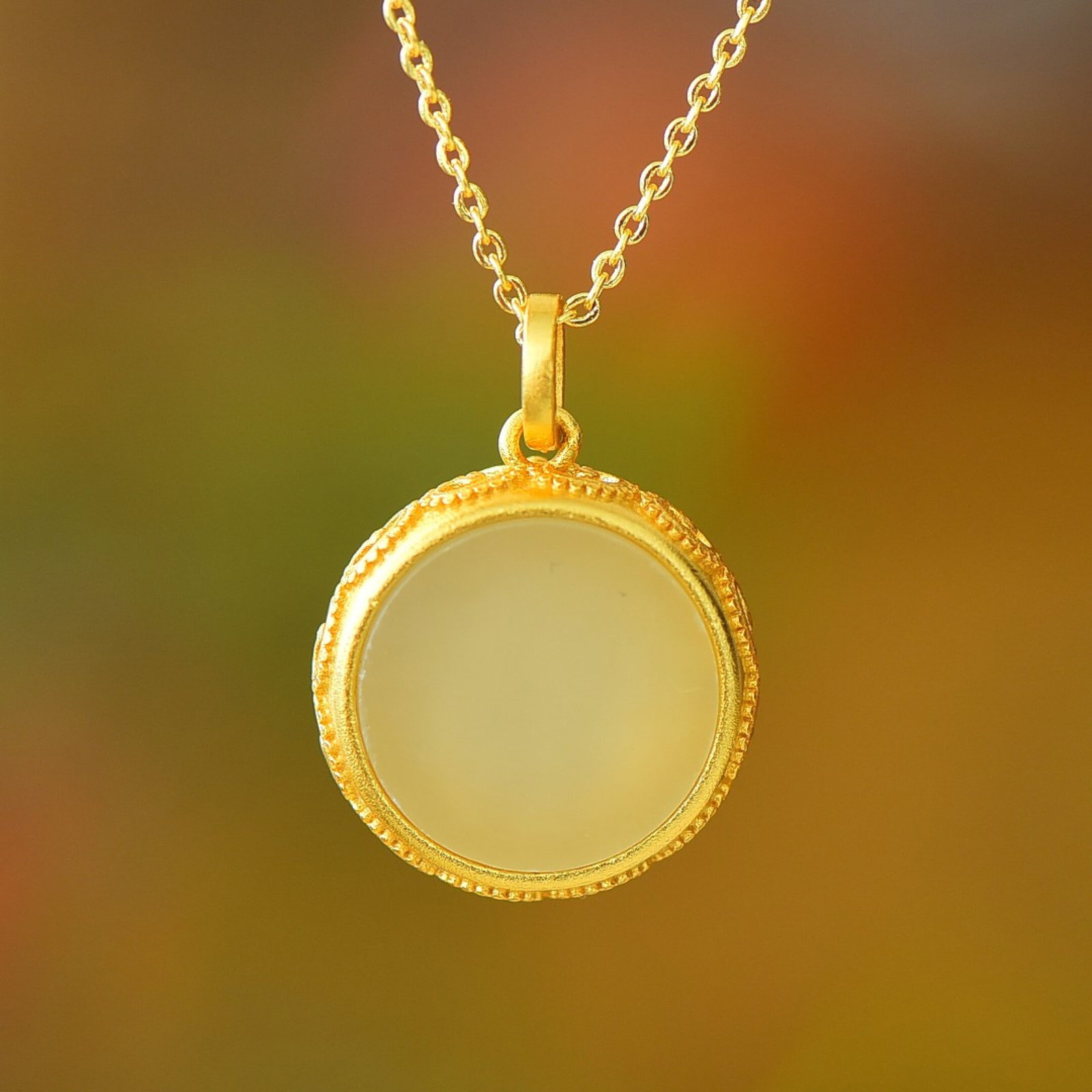 An Exquisite Sterling Silver-Gold Plated Inlaid White Jade Pendant - 3