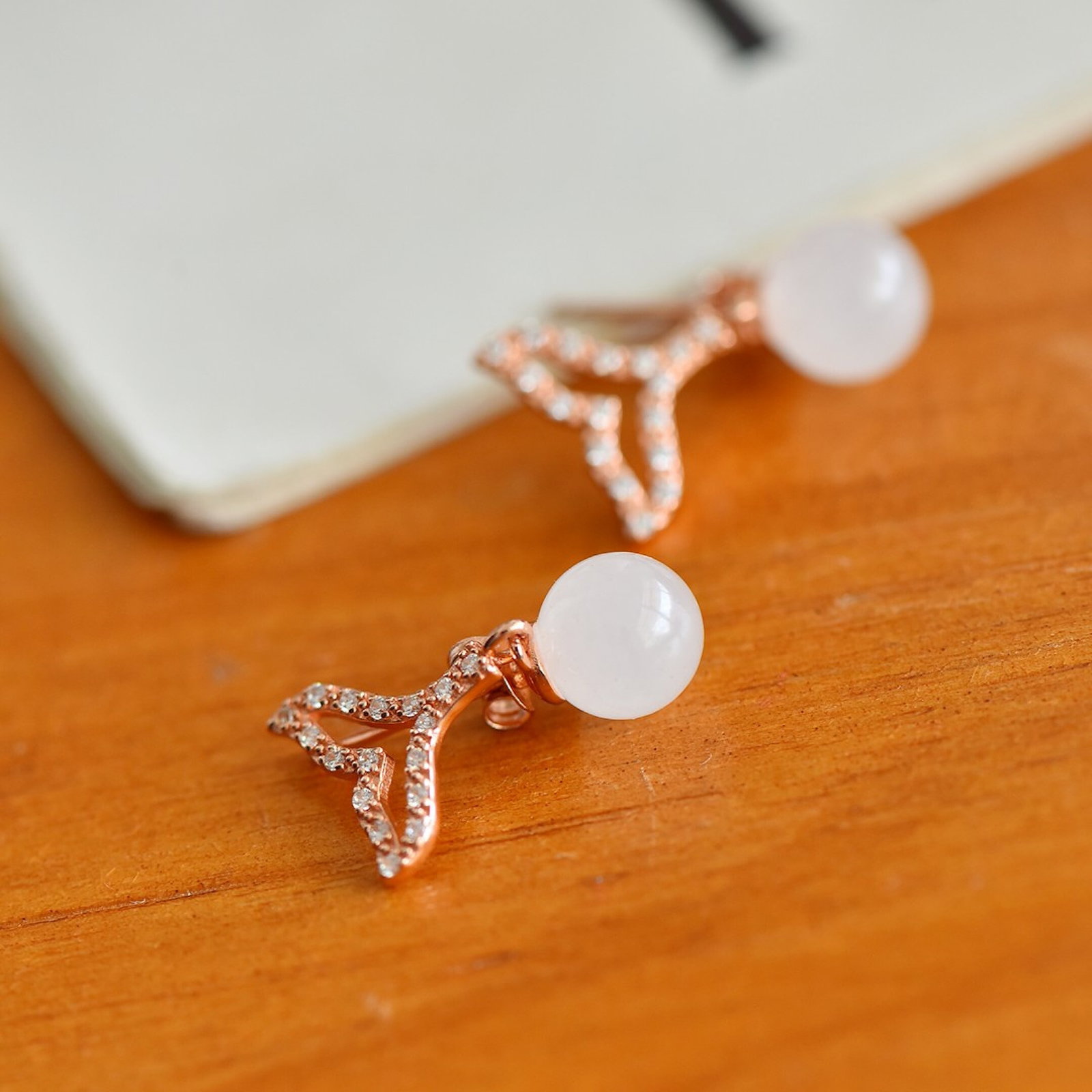 A Pair of Exquisite Sterling Silver-Gold Plated Inlaid White Jade Earrings,Inlaid Diamonds - 5